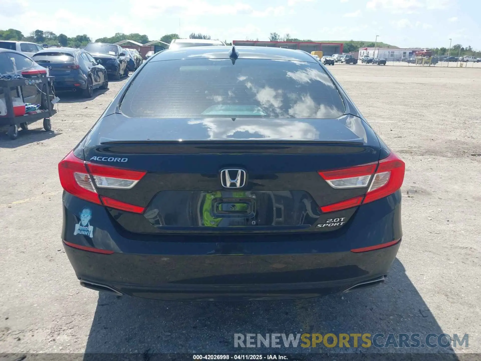 17 Photograph of a damaged car 1HGCV2F30KA022414 HONDA ACCORD 2019