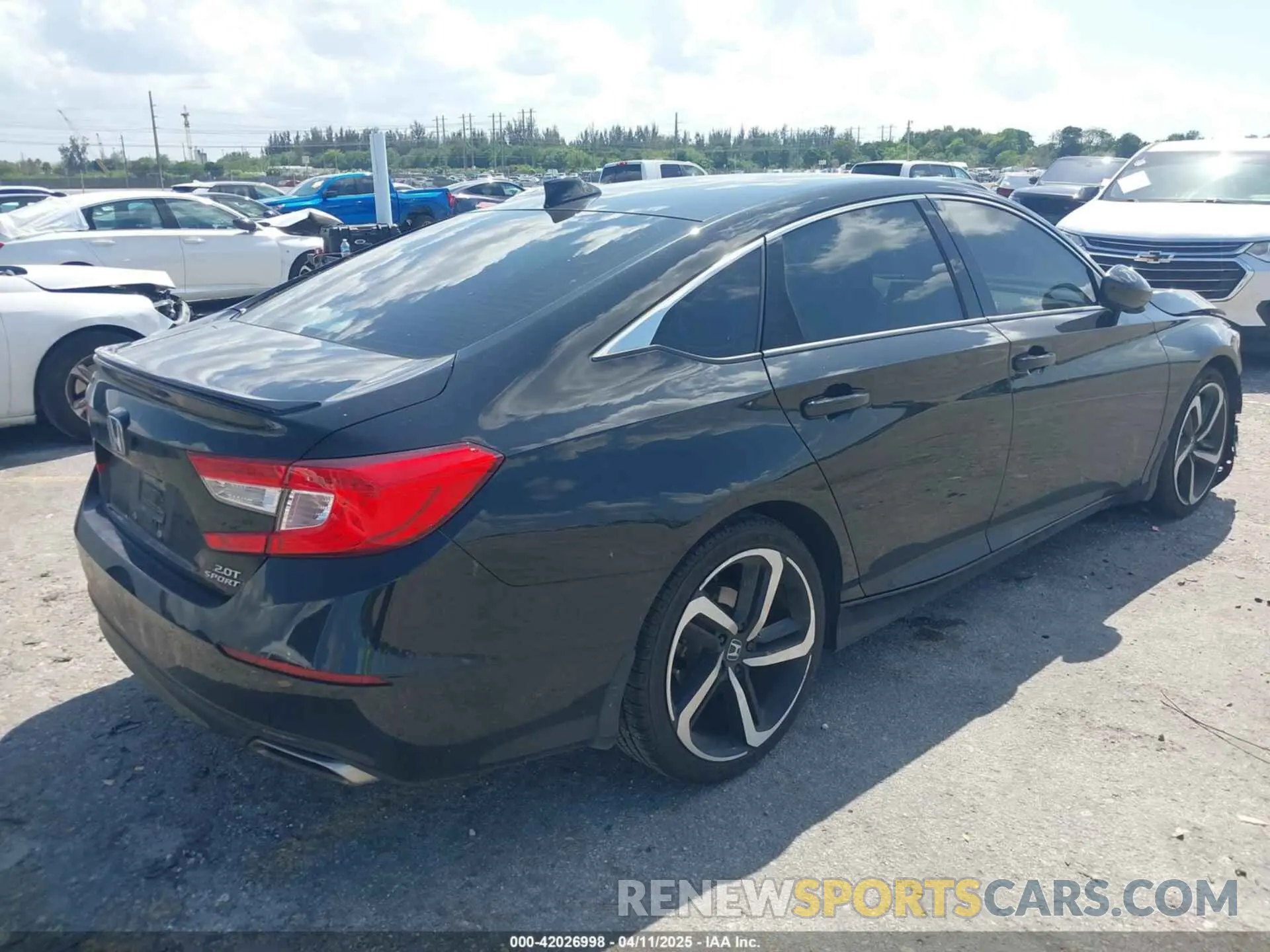 4 Photograph of a damaged car 1HGCV2F30KA022414 HONDA ACCORD 2019