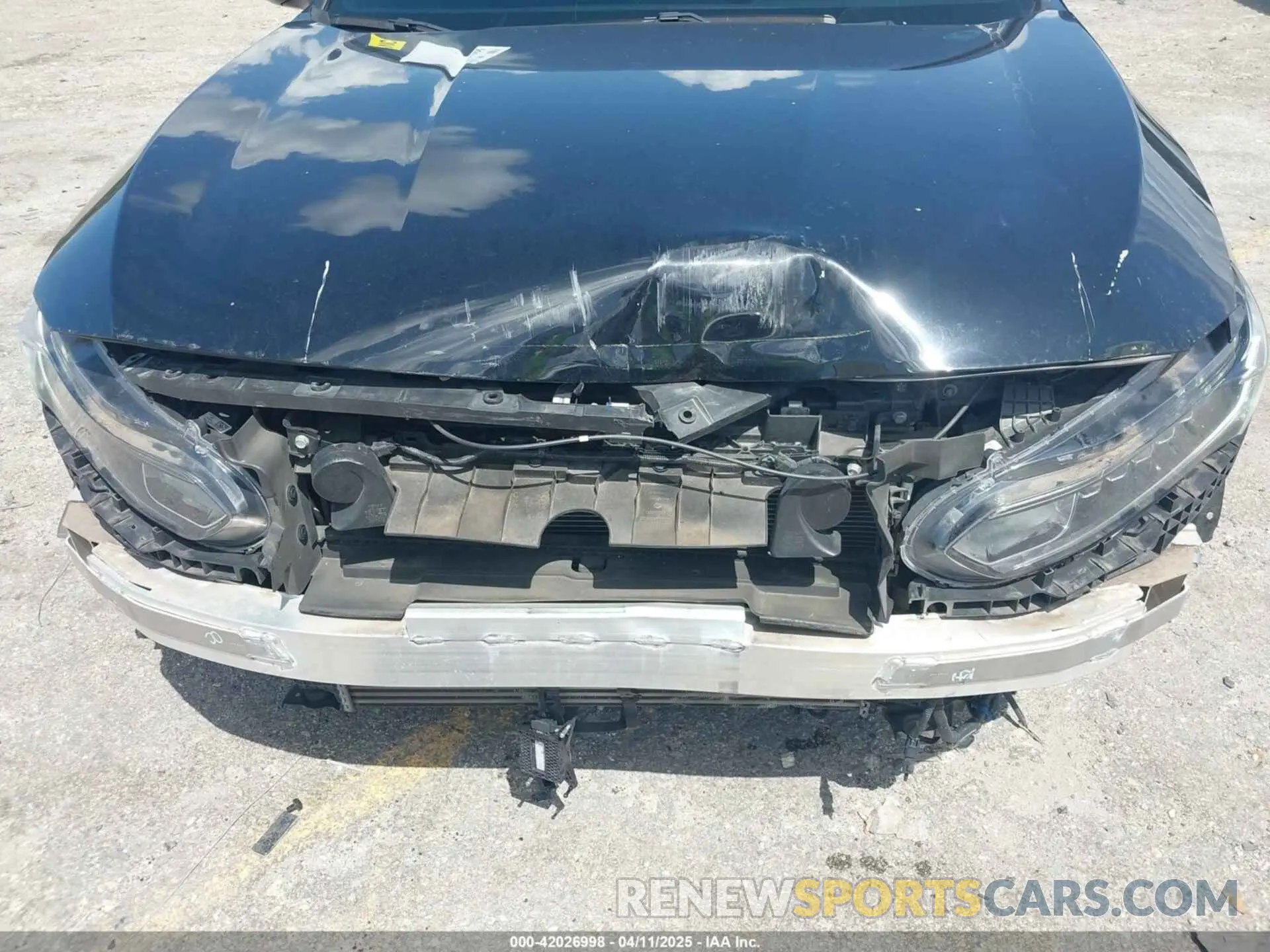 6 Photograph of a damaged car 1HGCV2F30KA022414 HONDA ACCORD 2019