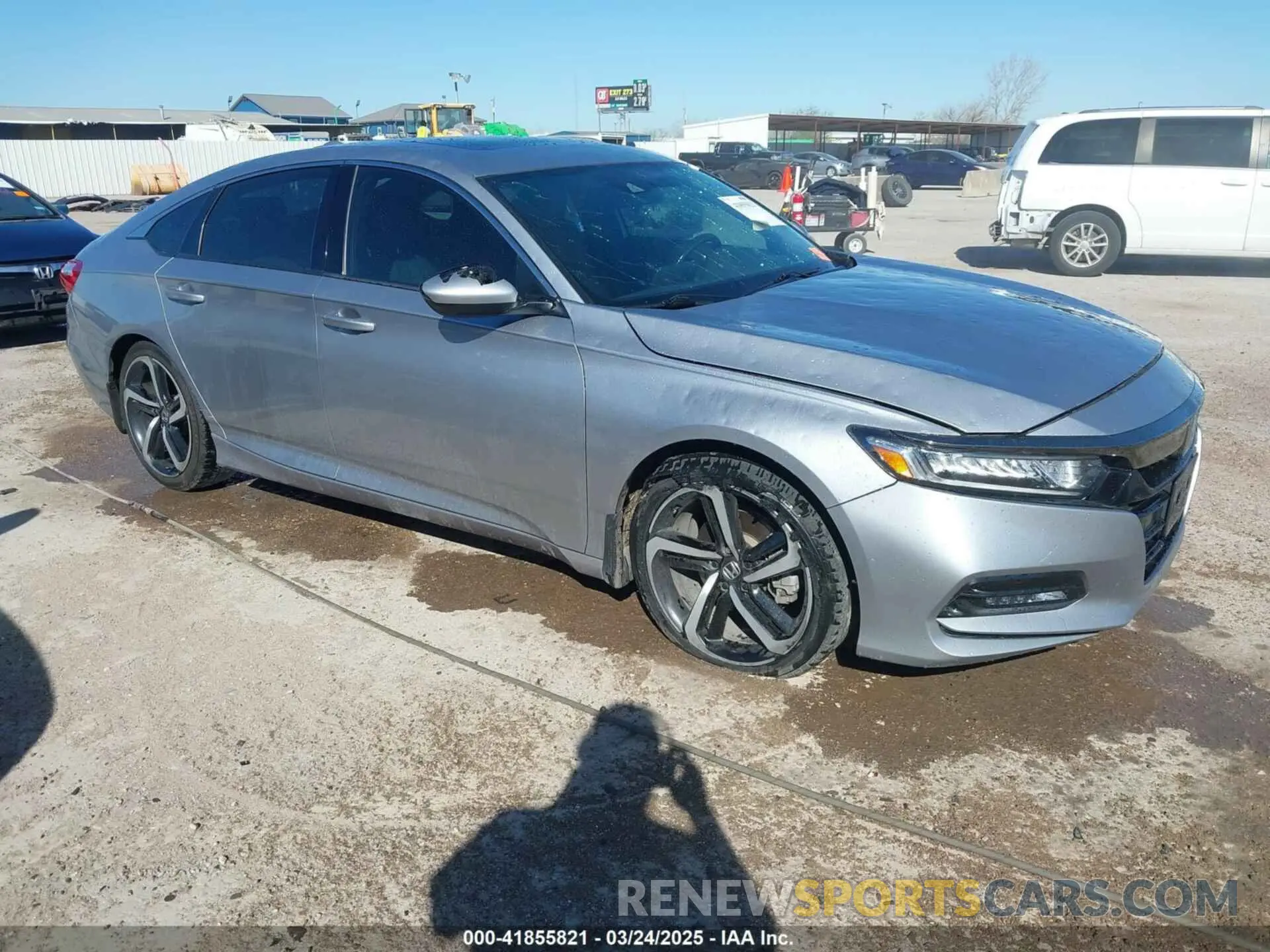 1 Фотография поврежденного автомобиля 1HGCV2F31KA009462 HONDA ACCORD 2019