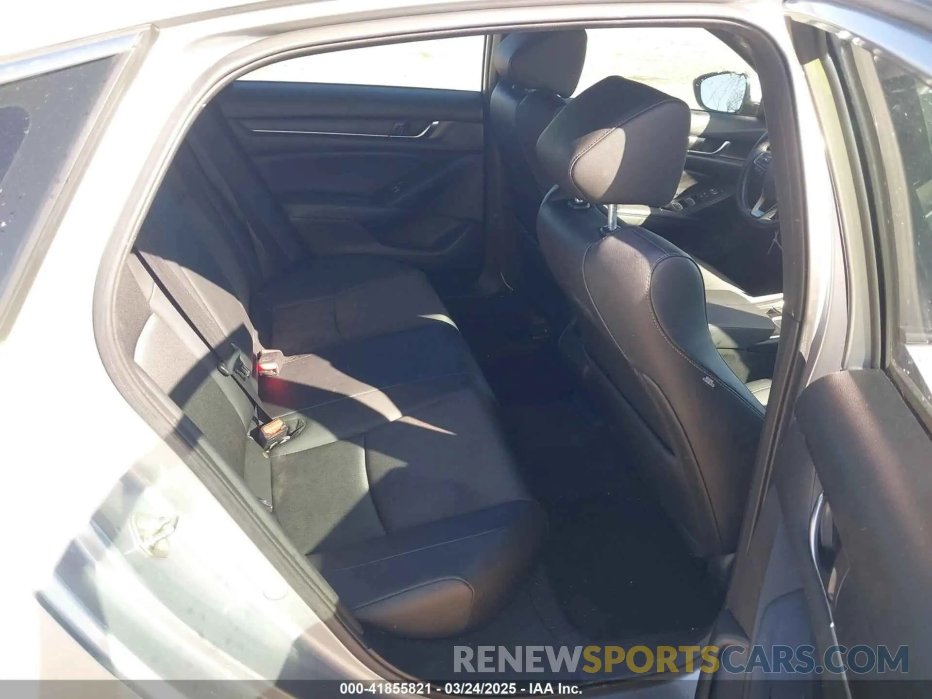 8 Фотография поврежденного автомобиля 1HGCV2F31KA009462 HONDA ACCORD 2019