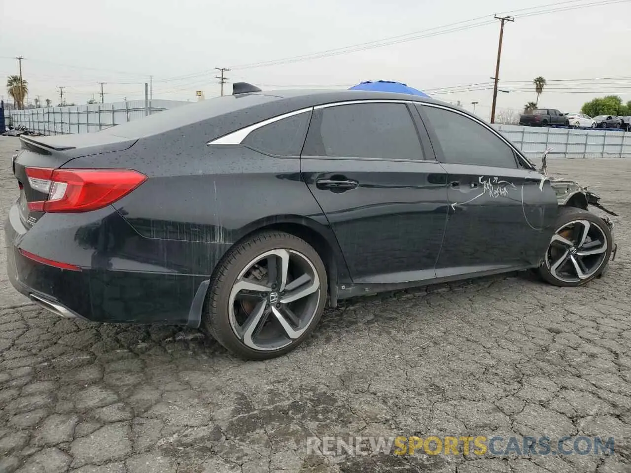 3 Фотография поврежденного автомобиля 1HGCV2F31KA020073 HONDA ACCORD 2019