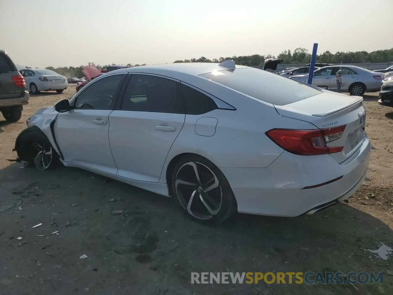 2 Фотография поврежденного автомобиля 1HGCV2F31KA034619 HONDA ACCORD 2019