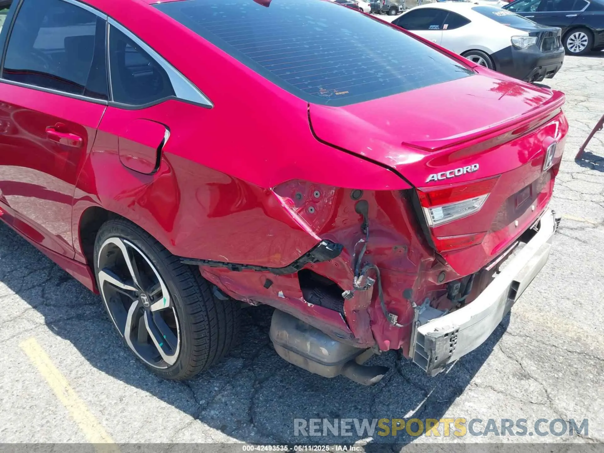 6 Фотография поврежденного автомобиля 1HGCV2F32KA013567 HONDA ACCORD 2019