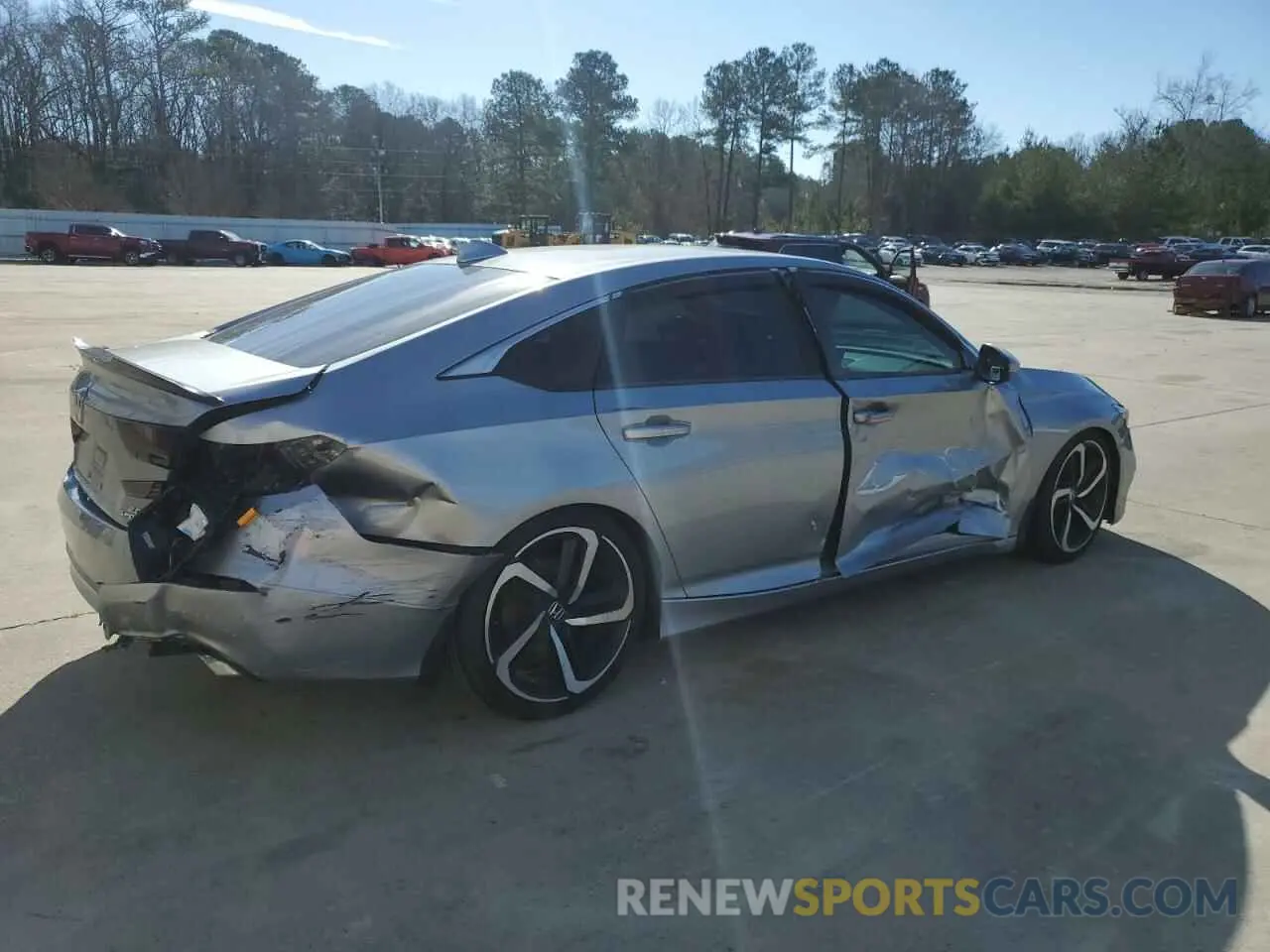 3 Фотография поврежденного автомобиля 1HGCV2F32KA025167 HONDA ACCORD 2019