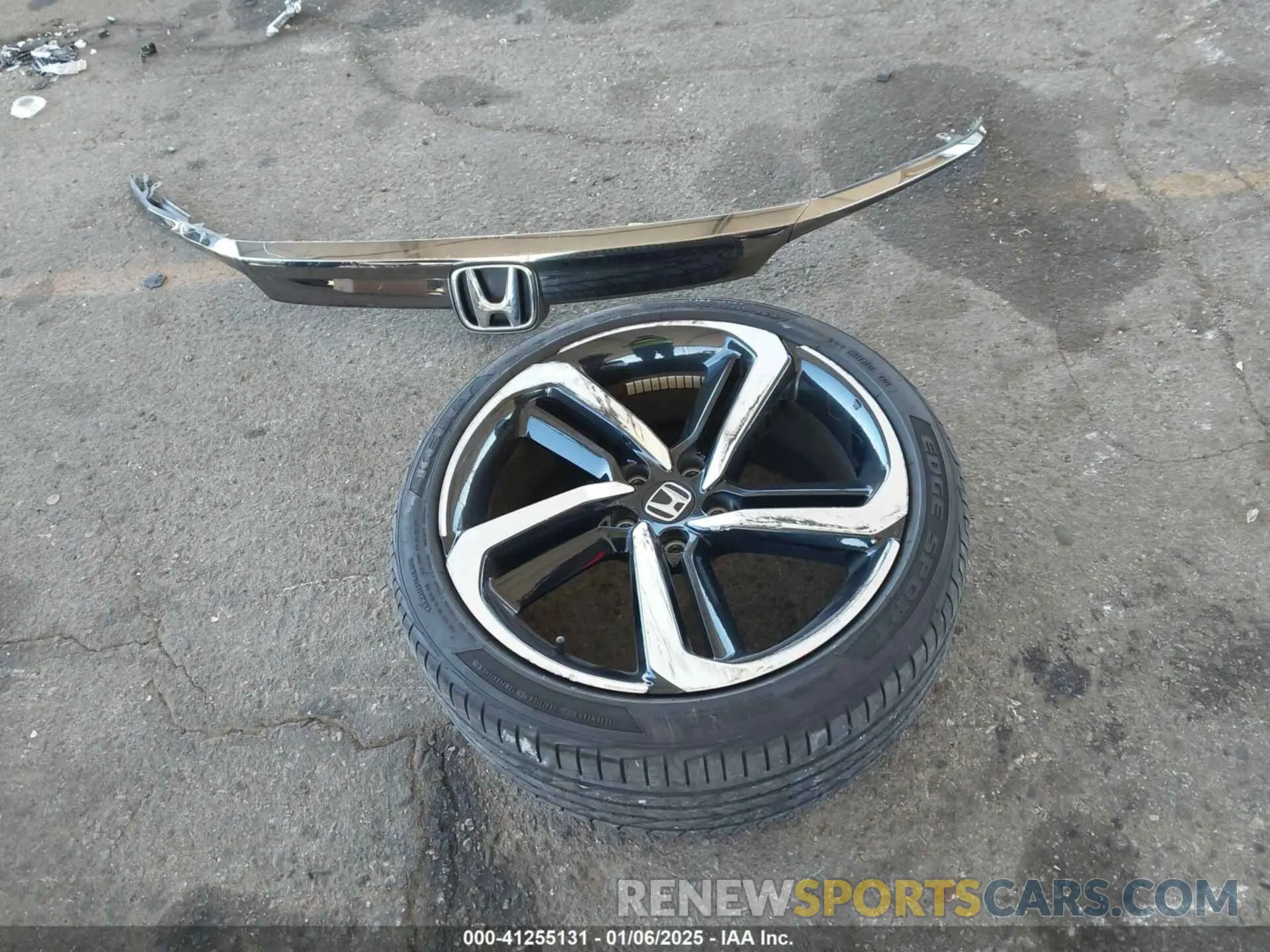 11 Photograph of a damaged car 1HGCV2F33KA002366 HONDA ACCORD 2019