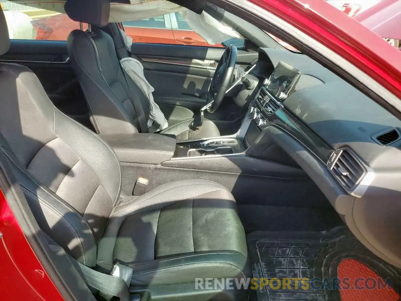 7 Photograph of a damaged car 1HGCV2F33KA010208 HONDA ACCORD 2019