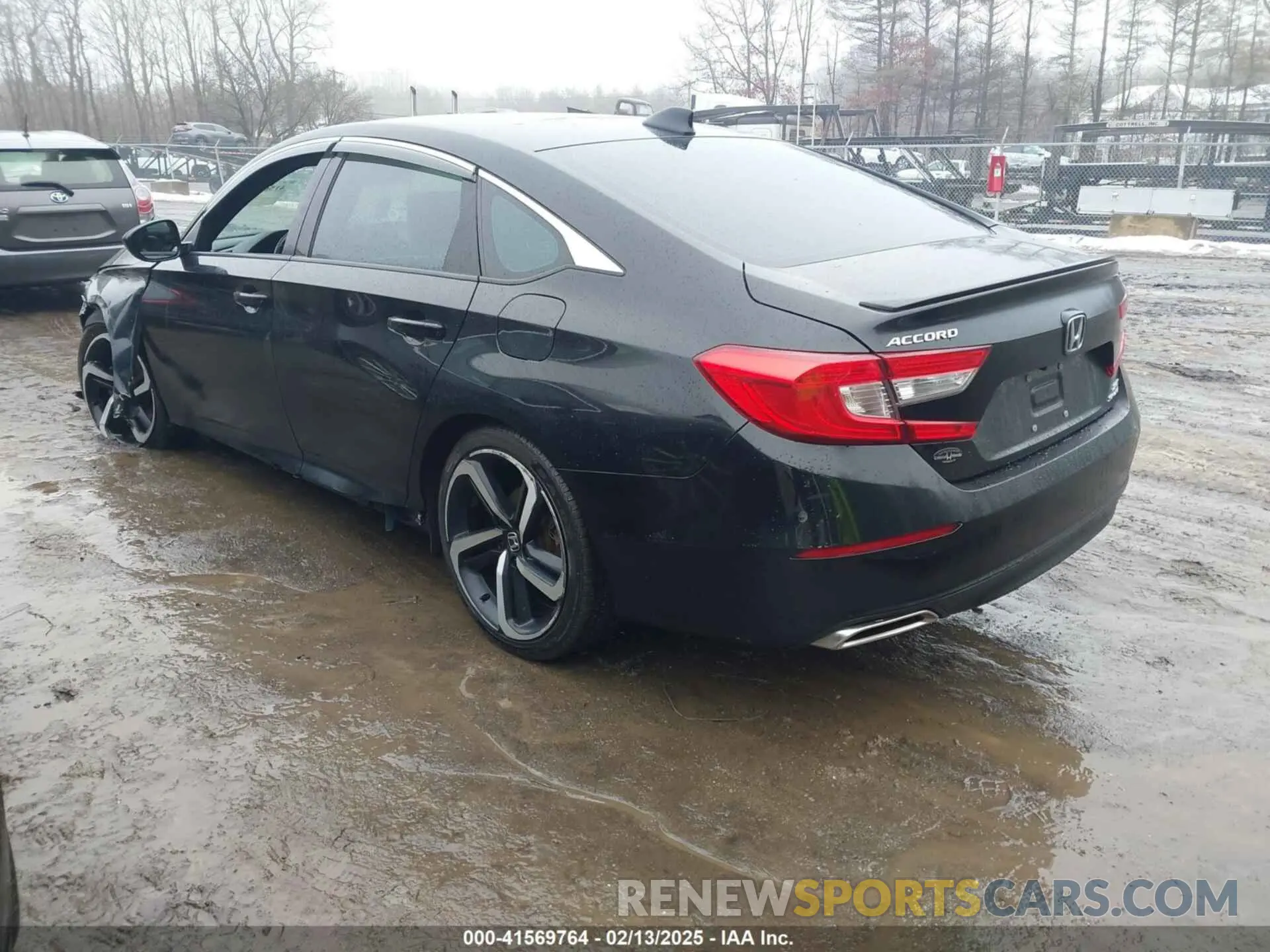 3 Фотография поврежденного автомобиля 1HGCV2F33KA035612 HONDA ACCORD 2019