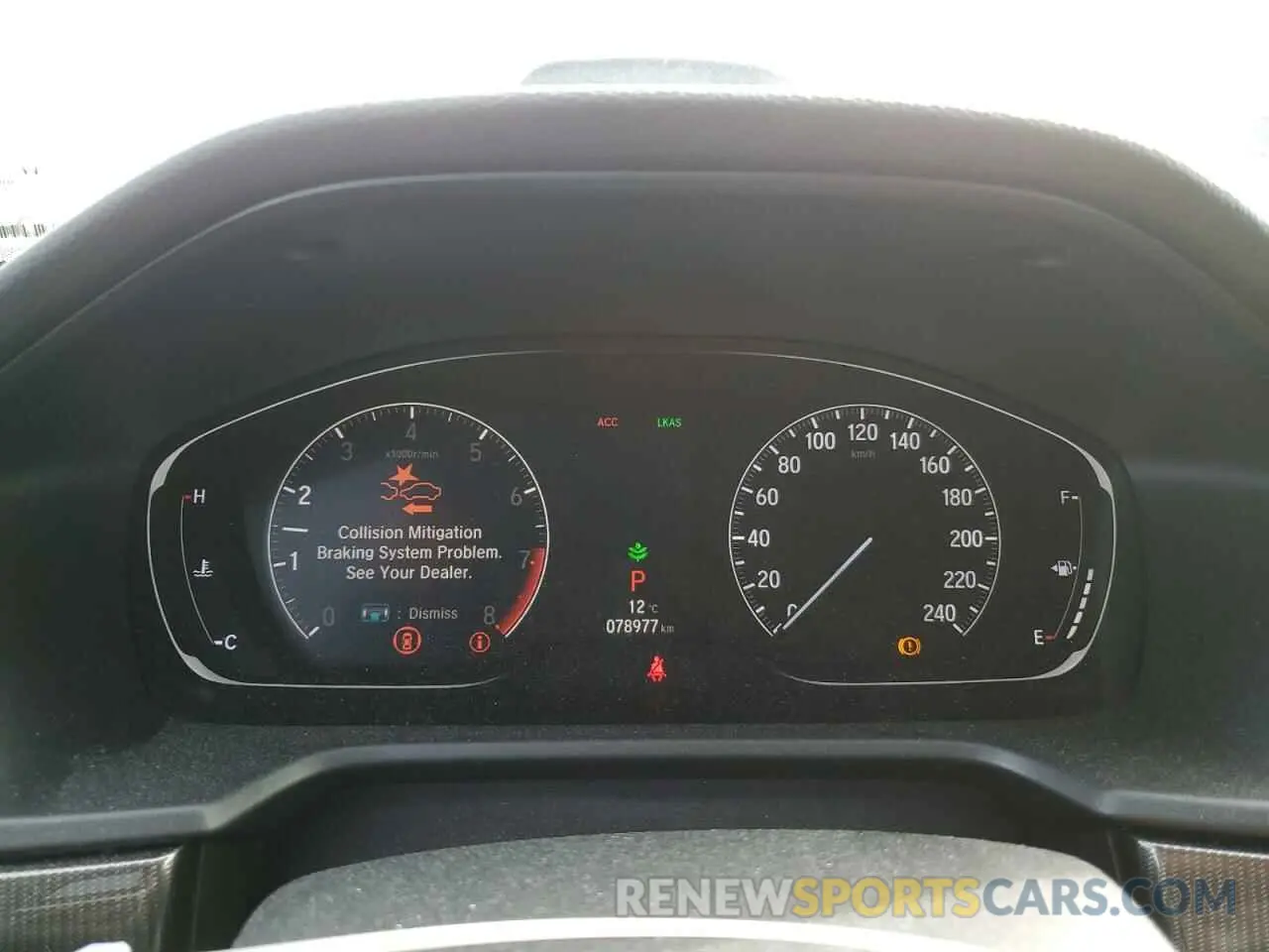 9 Photograph of a damaged car 1HGCV2F33KA800754 HONDA ACCORD 2019