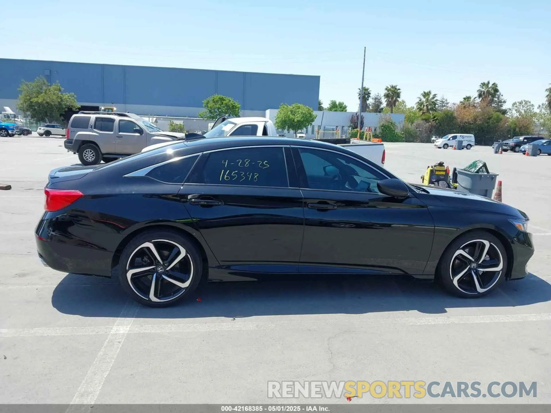 12 Фотография поврежденного автомобиля 1HGCV2F34KA000951 HONDA ACCORD 2019