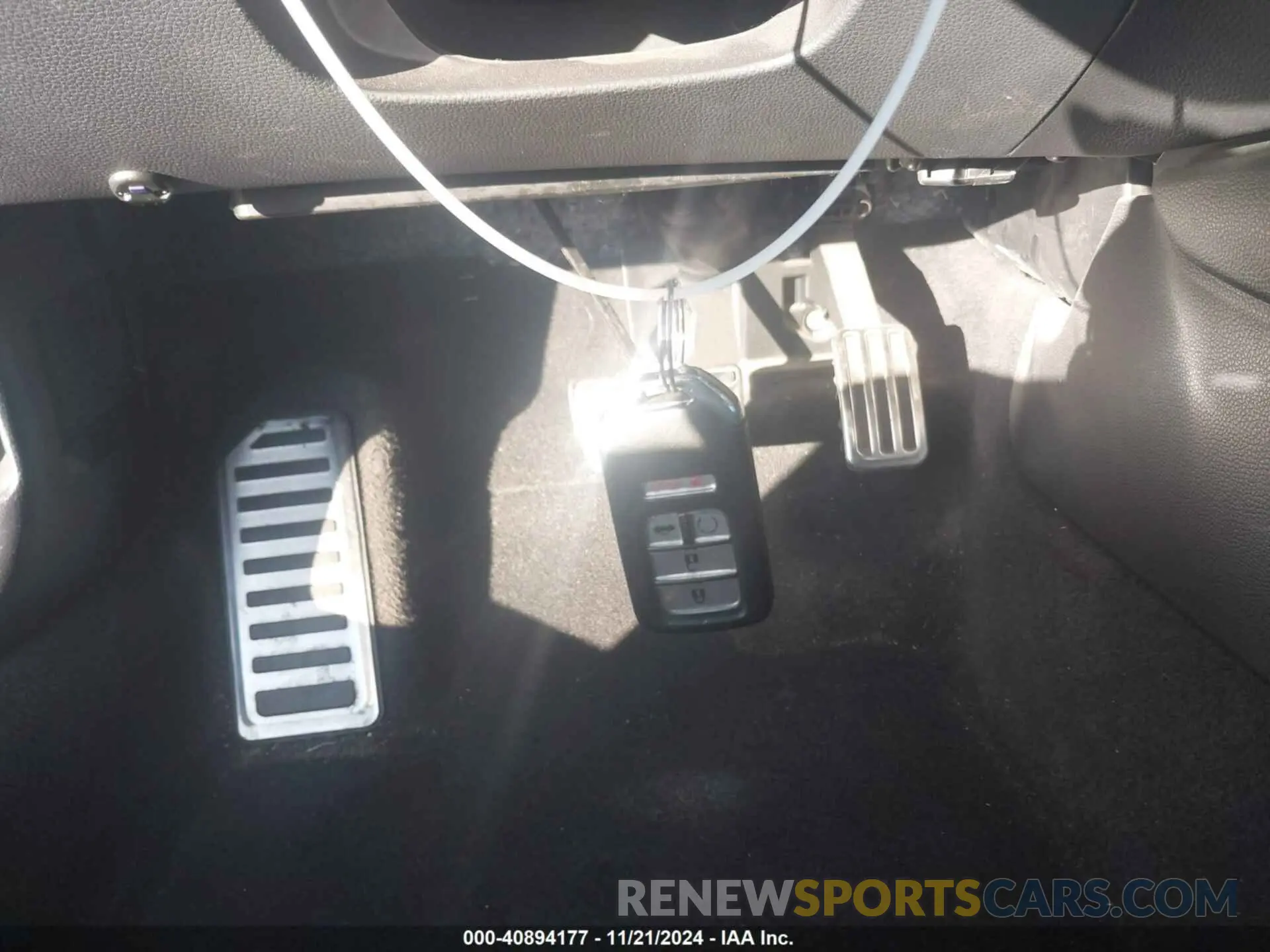 11 Фотография поврежденного автомобиля 1HGCV2F35KA005849 HONDA ACCORD 2019