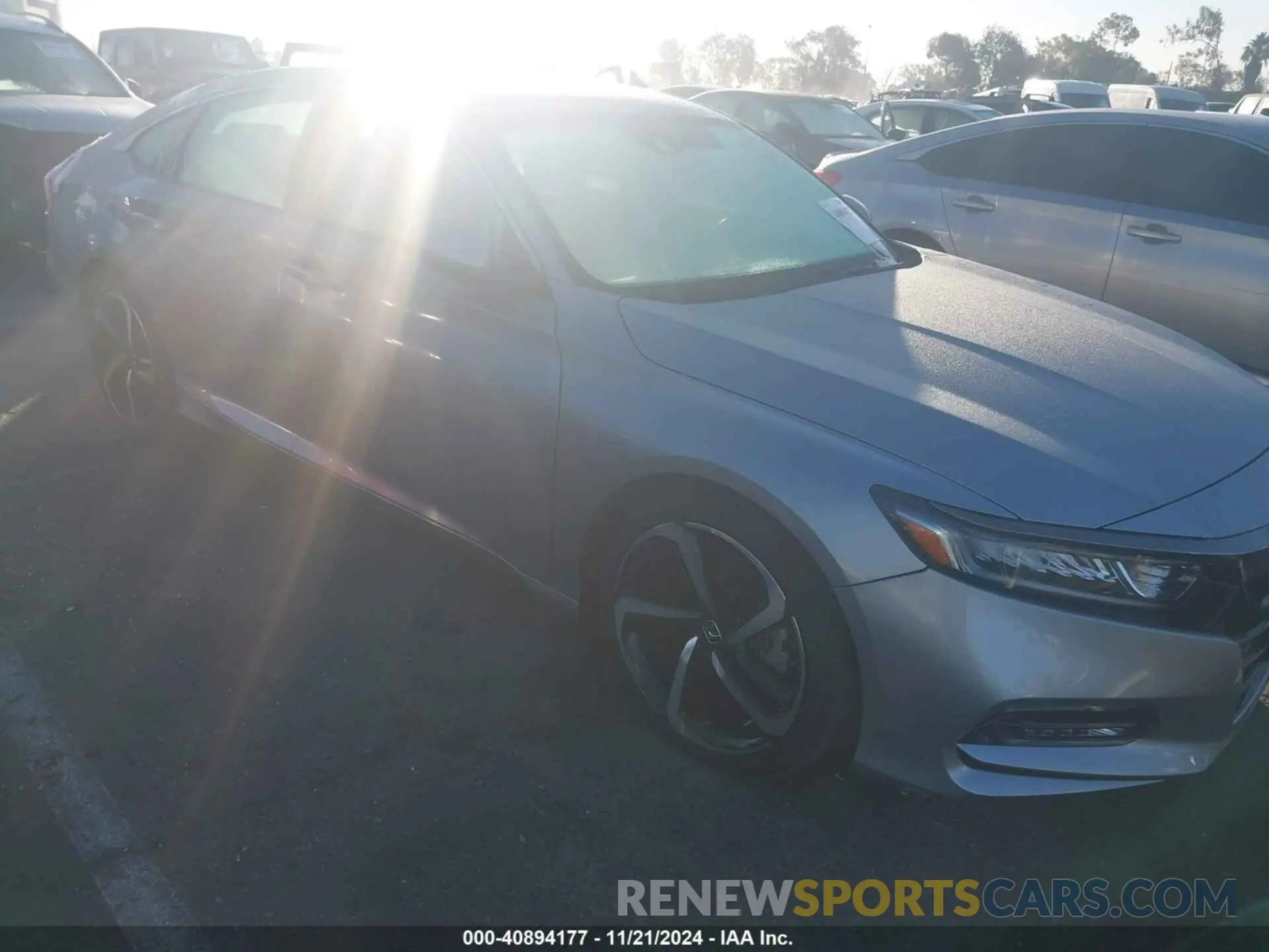 13 Фотография поврежденного автомобиля 1HGCV2F35KA005849 HONDA ACCORD 2019