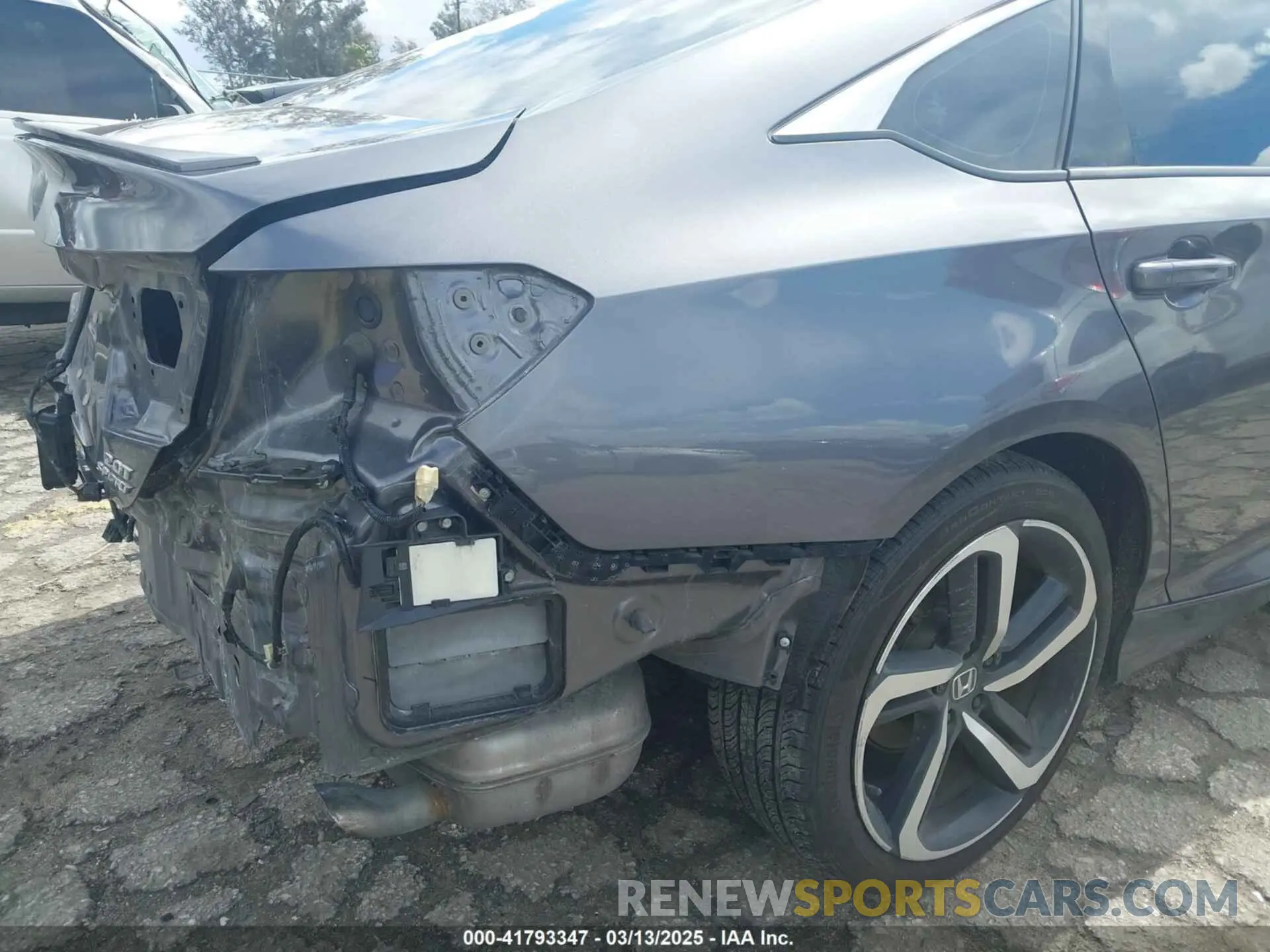 14 Photograph of a damaged car 1HGCV2F36KA027097 HONDA ACCORD 2019