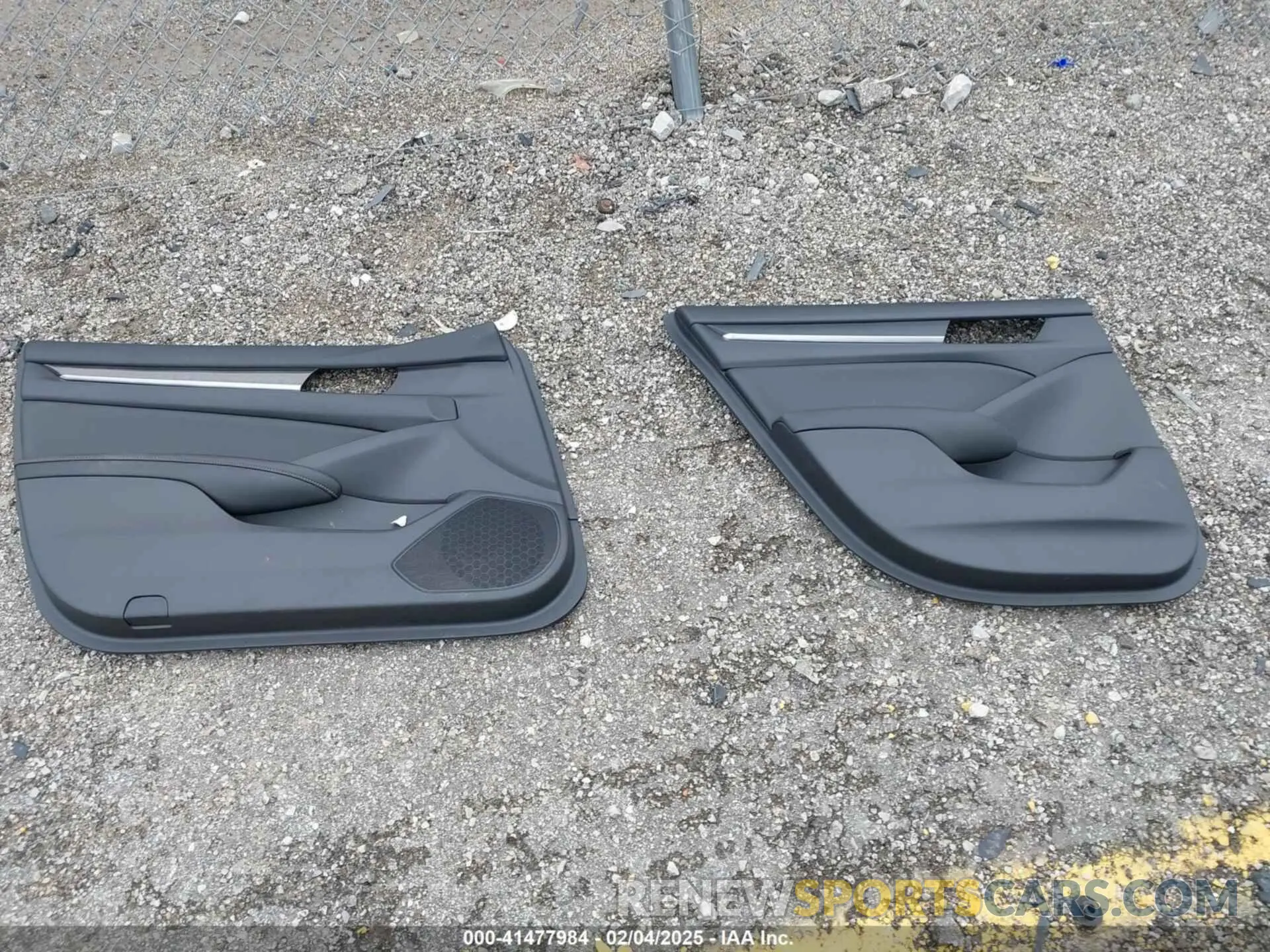 12 Фотография поврежденного автомобиля 1HGCV2F36KA036141 HONDA ACCORD 2019