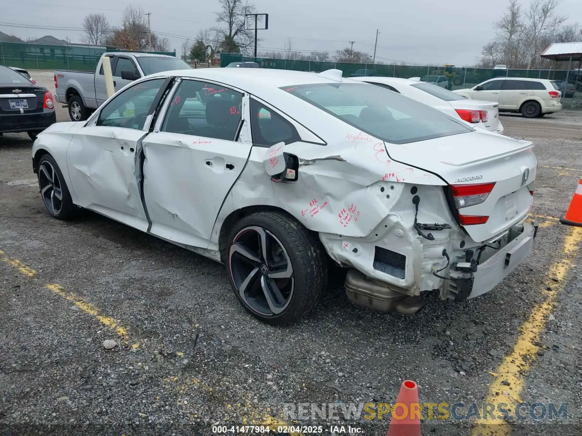 3 Фотография поврежденного автомобиля 1HGCV2F36KA036141 HONDA ACCORD 2019
