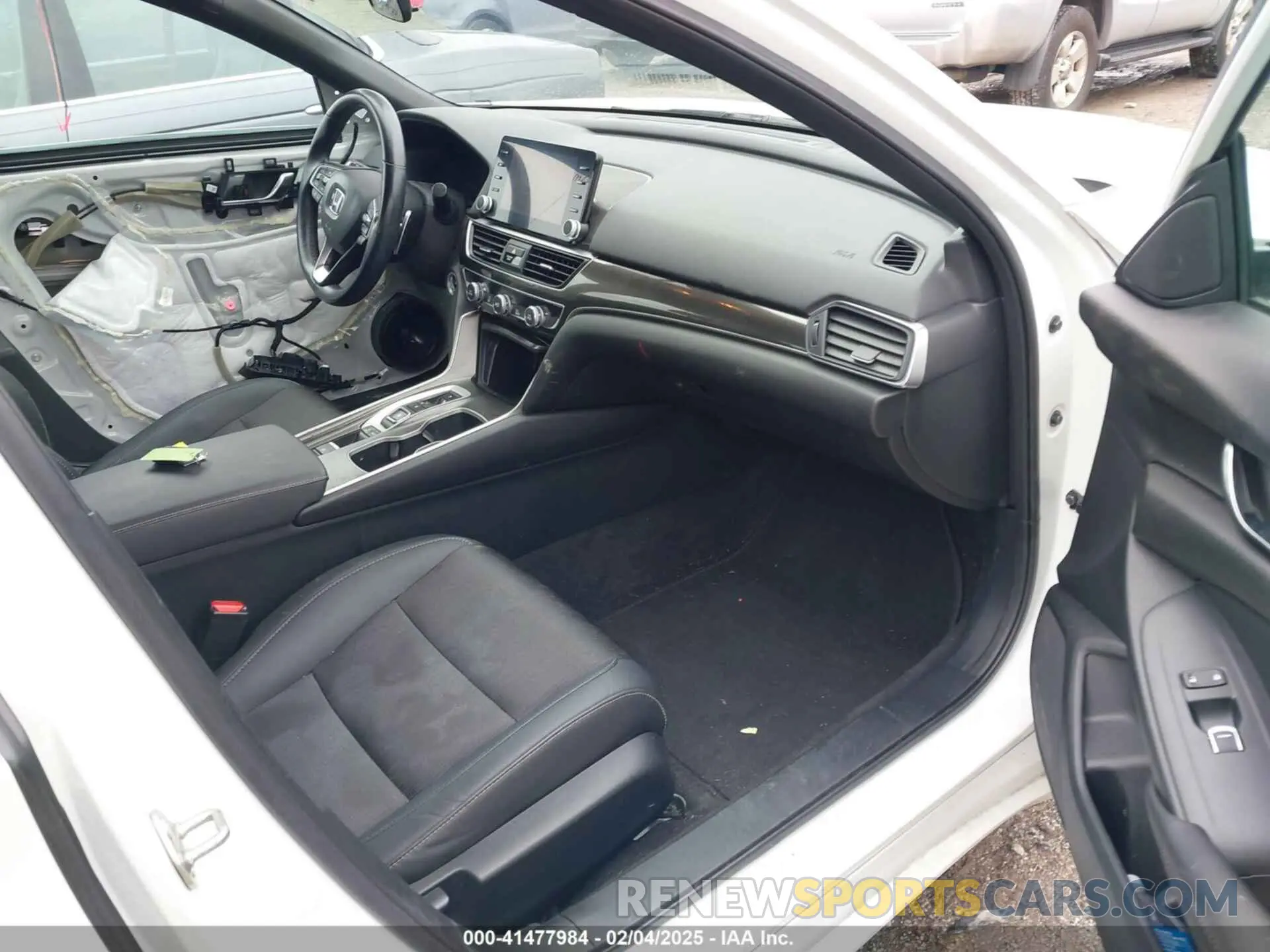 5 Фотография поврежденного автомобиля 1HGCV2F36KA036141 HONDA ACCORD 2019