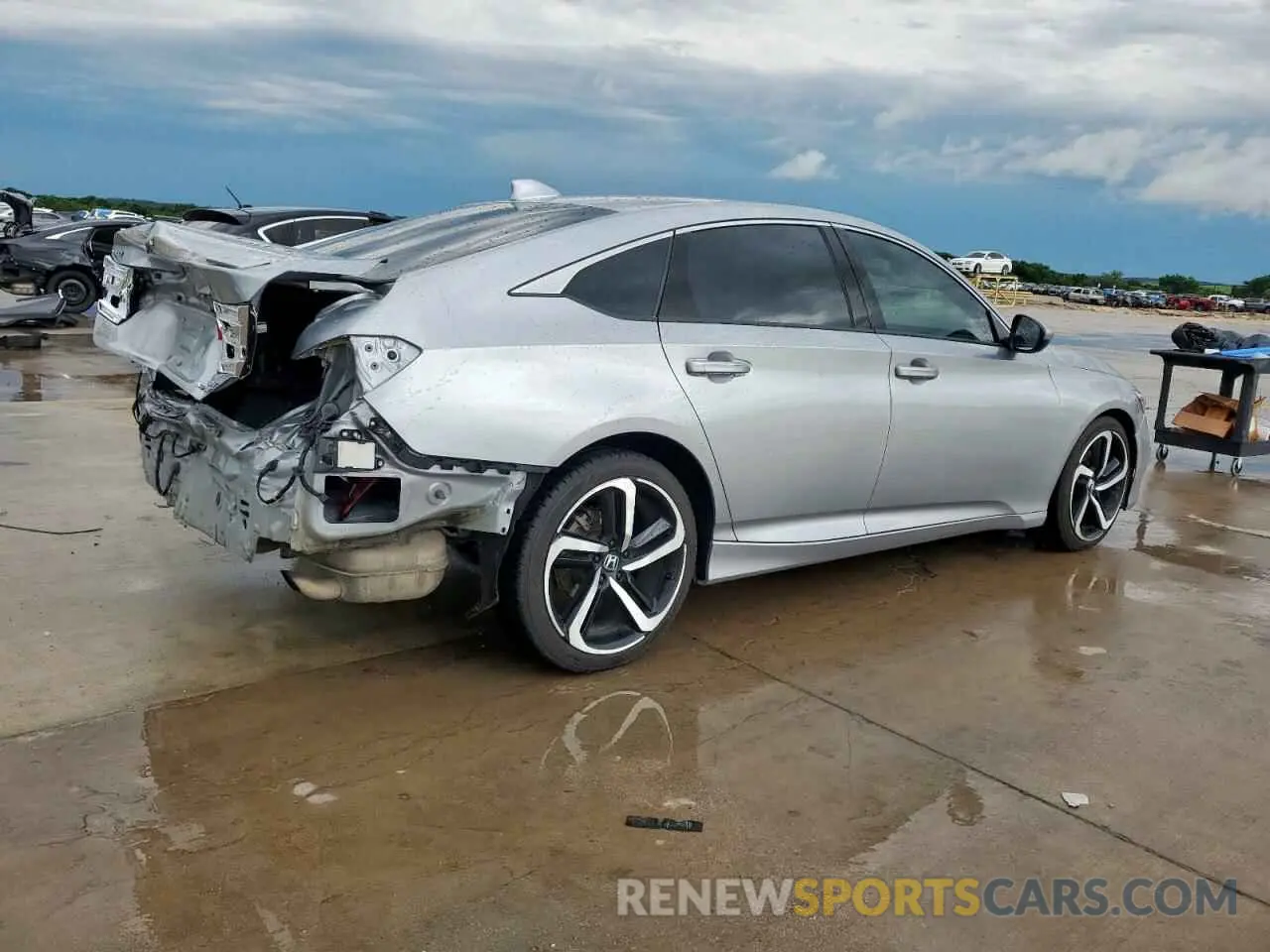 3 Photograph of a damaged car 1HGCV2F37KA029361 HONDA ACCORD 2019