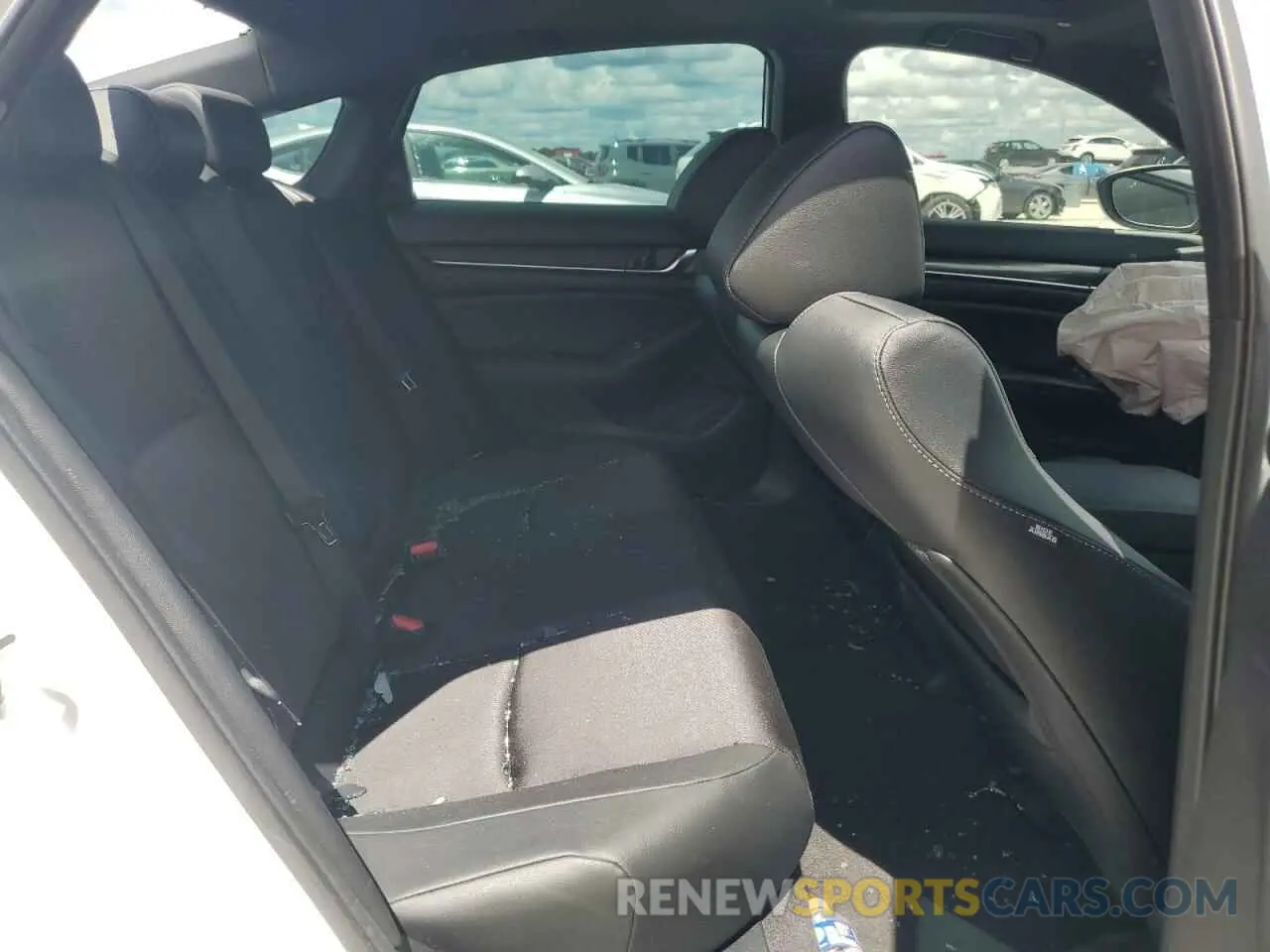 10 Photograph of a damaged car 1HGCV2F38KA002251 HONDA ACCORD 2019