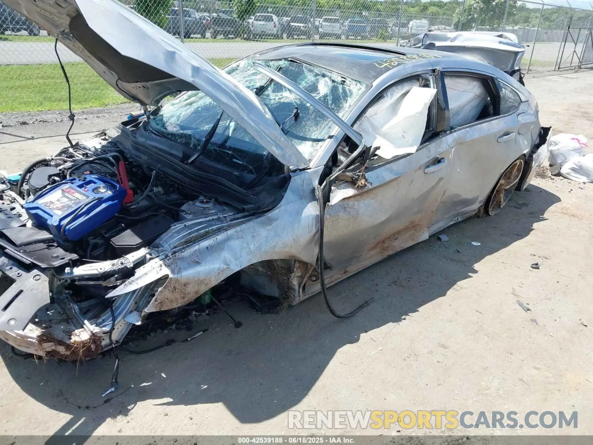 6 Photograph of a damaged car 1HGCV2F38KA012729 HONDA ACCORD 2019
