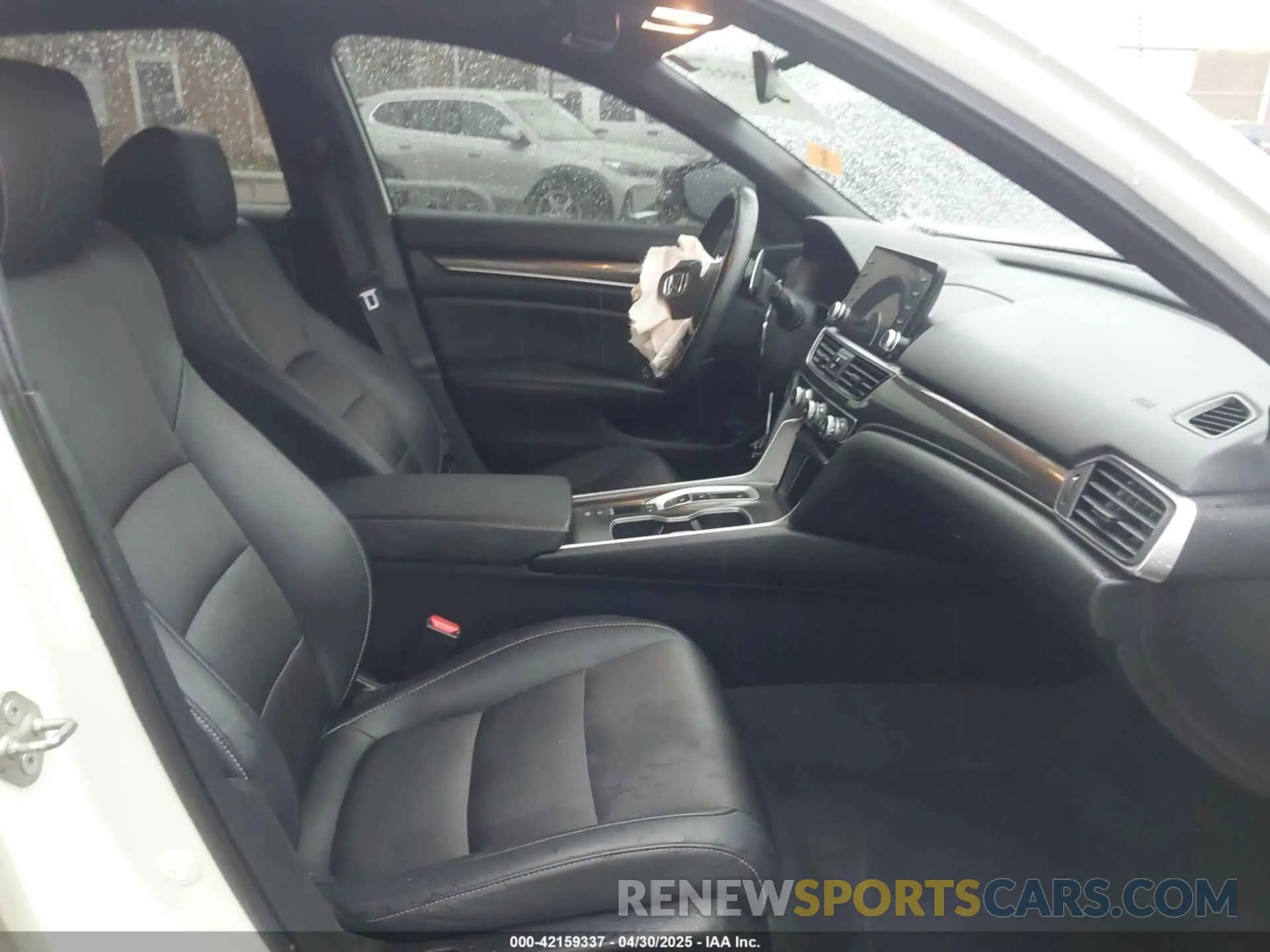5 Фотография поврежденного автомобиля 1HGCV2F38KA034651 HONDA ACCORD 2019