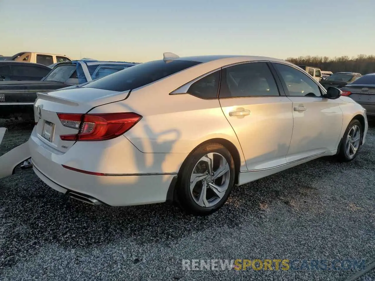 3 Photograph of a damaged car 1HGCV2F53KA010369 HONDA ACCORD 2019