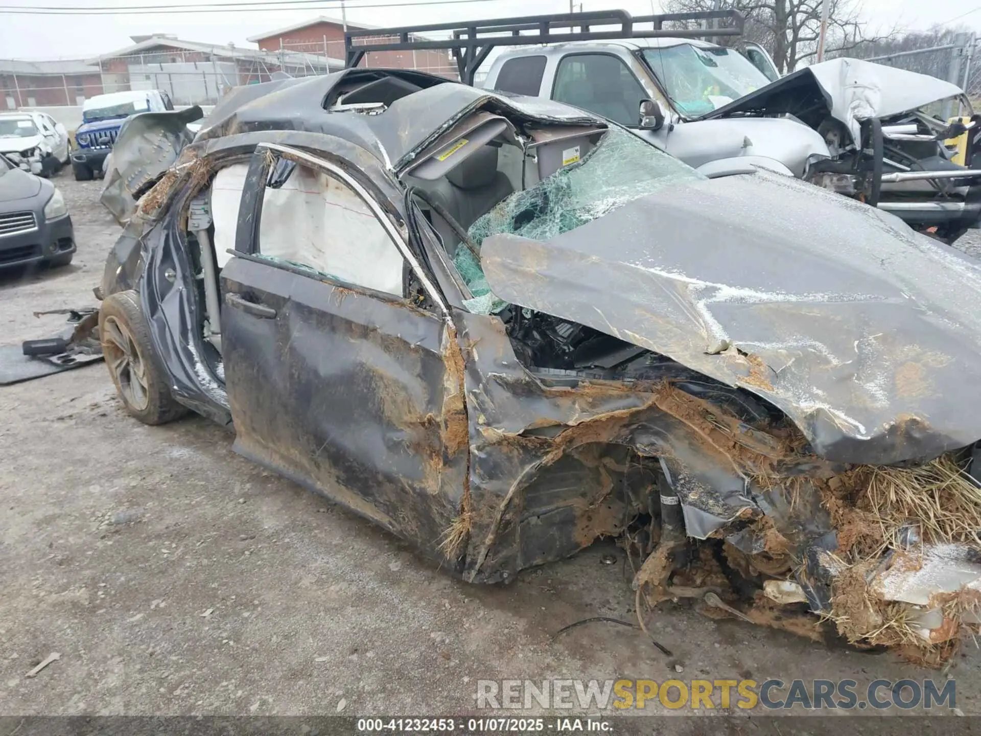 17 Photograph of a damaged car 1HGCV2F55KA012432 HONDA ACCORD 2019