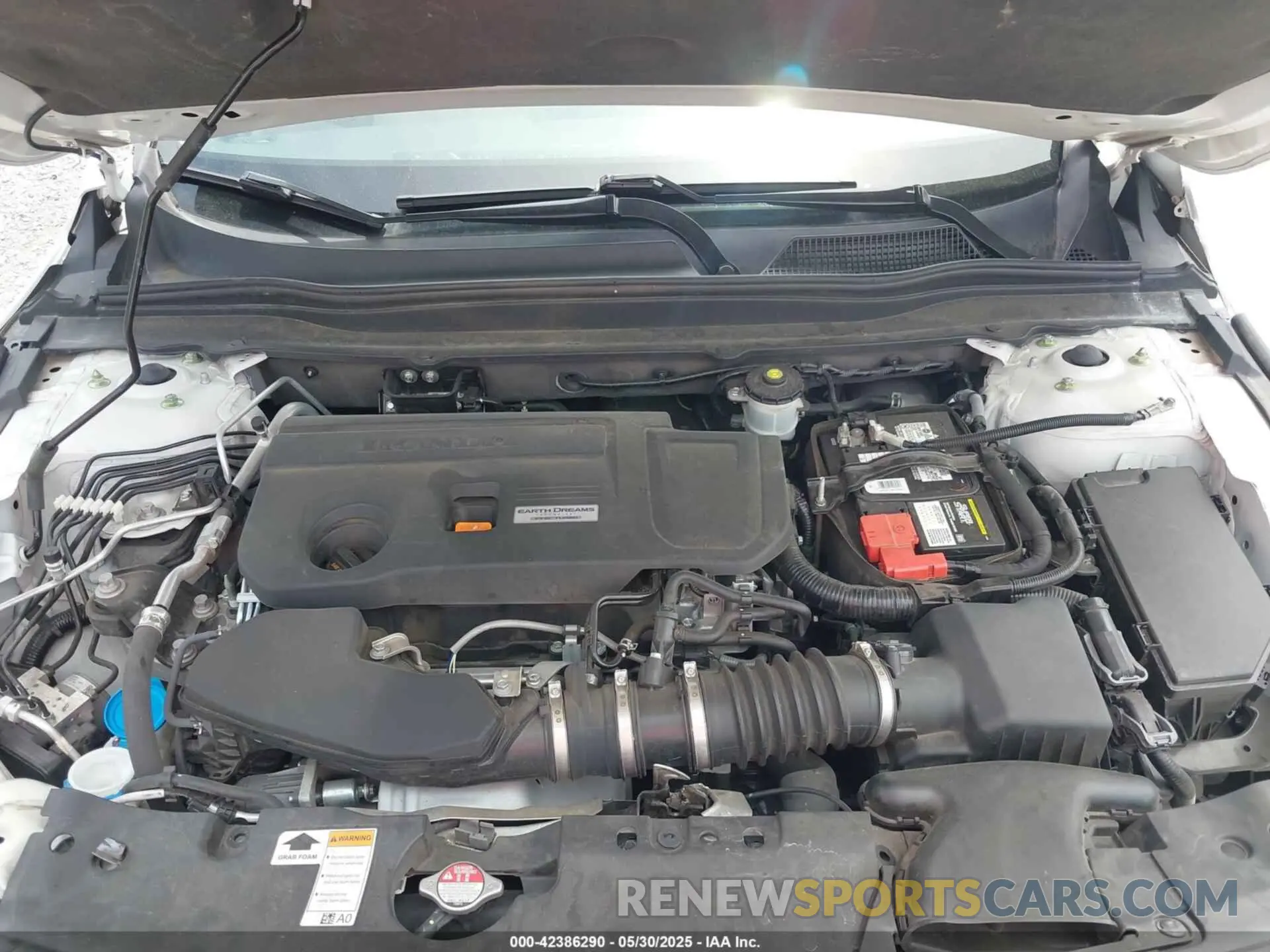 10 Photograph of a damaged car 1HGCV2F57KA022007 HONDA ACCORD 2019