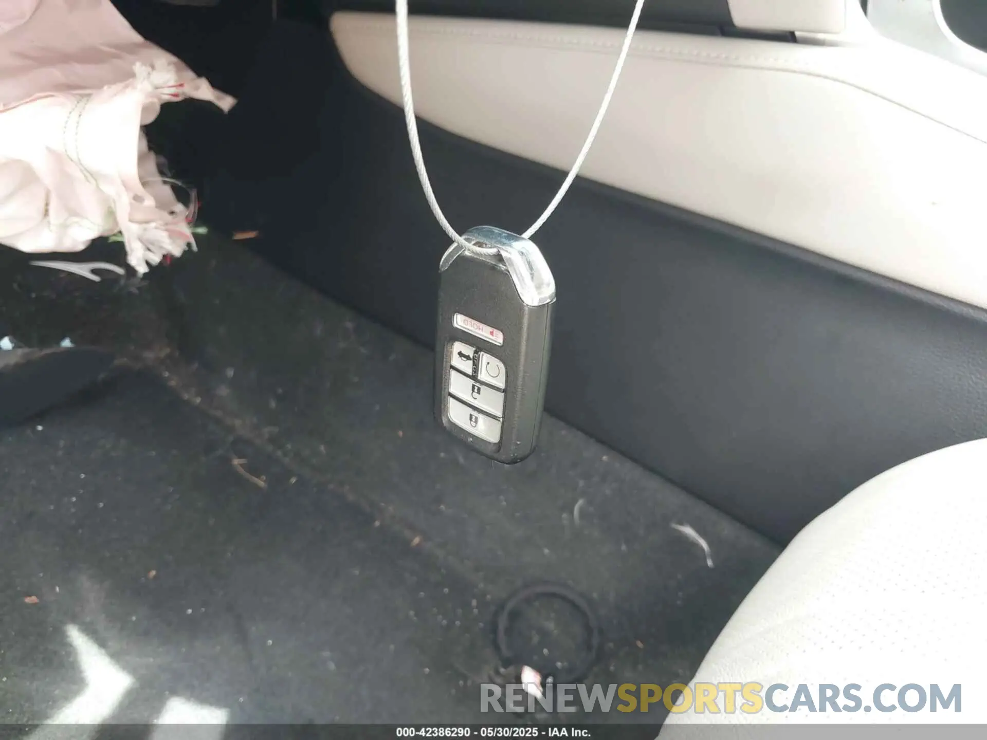 11 Photograph of a damaged car 1HGCV2F57KA022007 HONDA ACCORD 2019