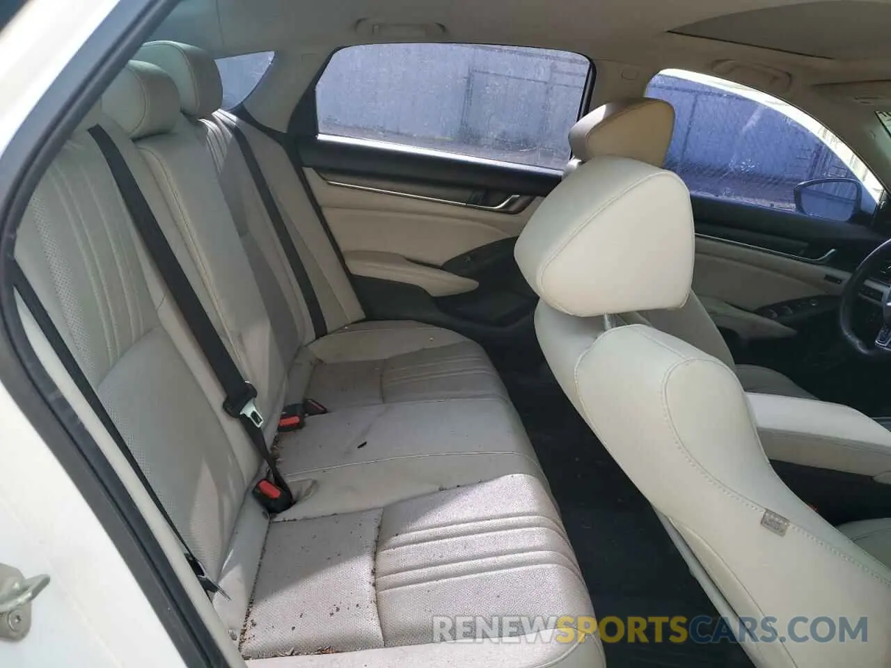 10 Photograph of a damaged car 1HGCV2F90KA030050 HONDA ACCORD 2019