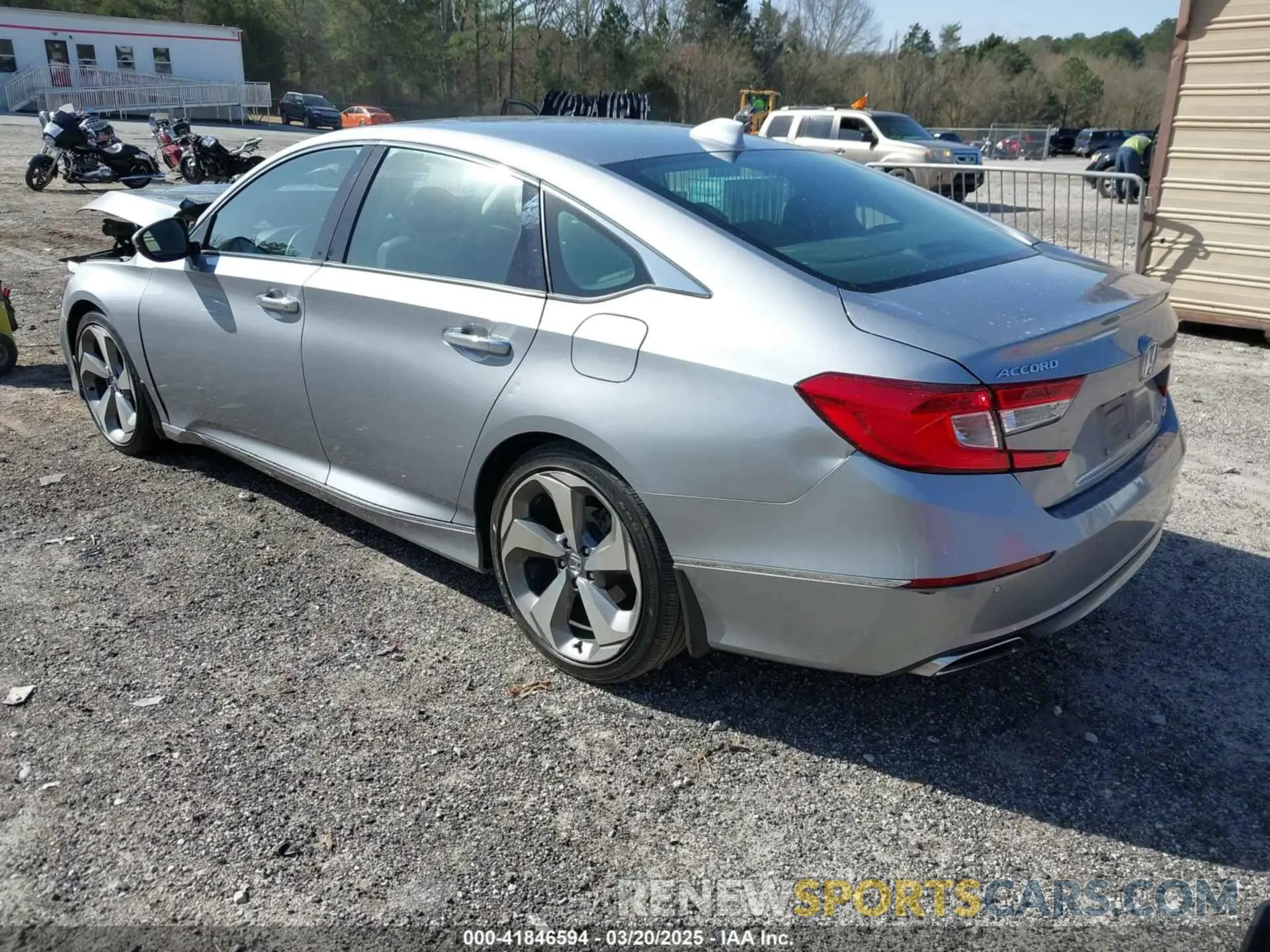 3 Фотография поврежденного автомобиля 1HGCV2F91KA006422 HONDA ACCORD 2019
