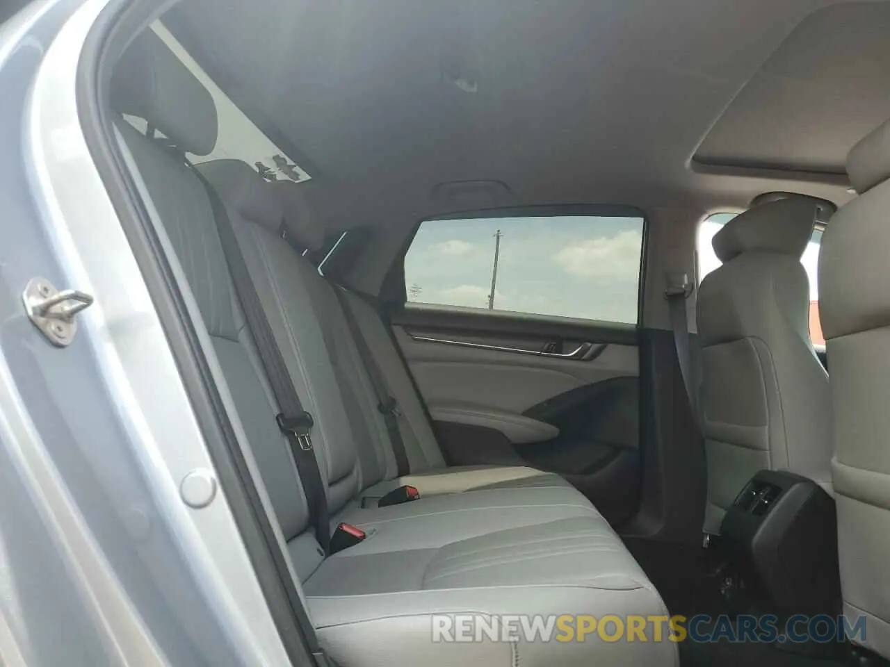 10 Фотография поврежденного автомобиля 1HGCV2F92KA012603 HONDA ACCORD 2019