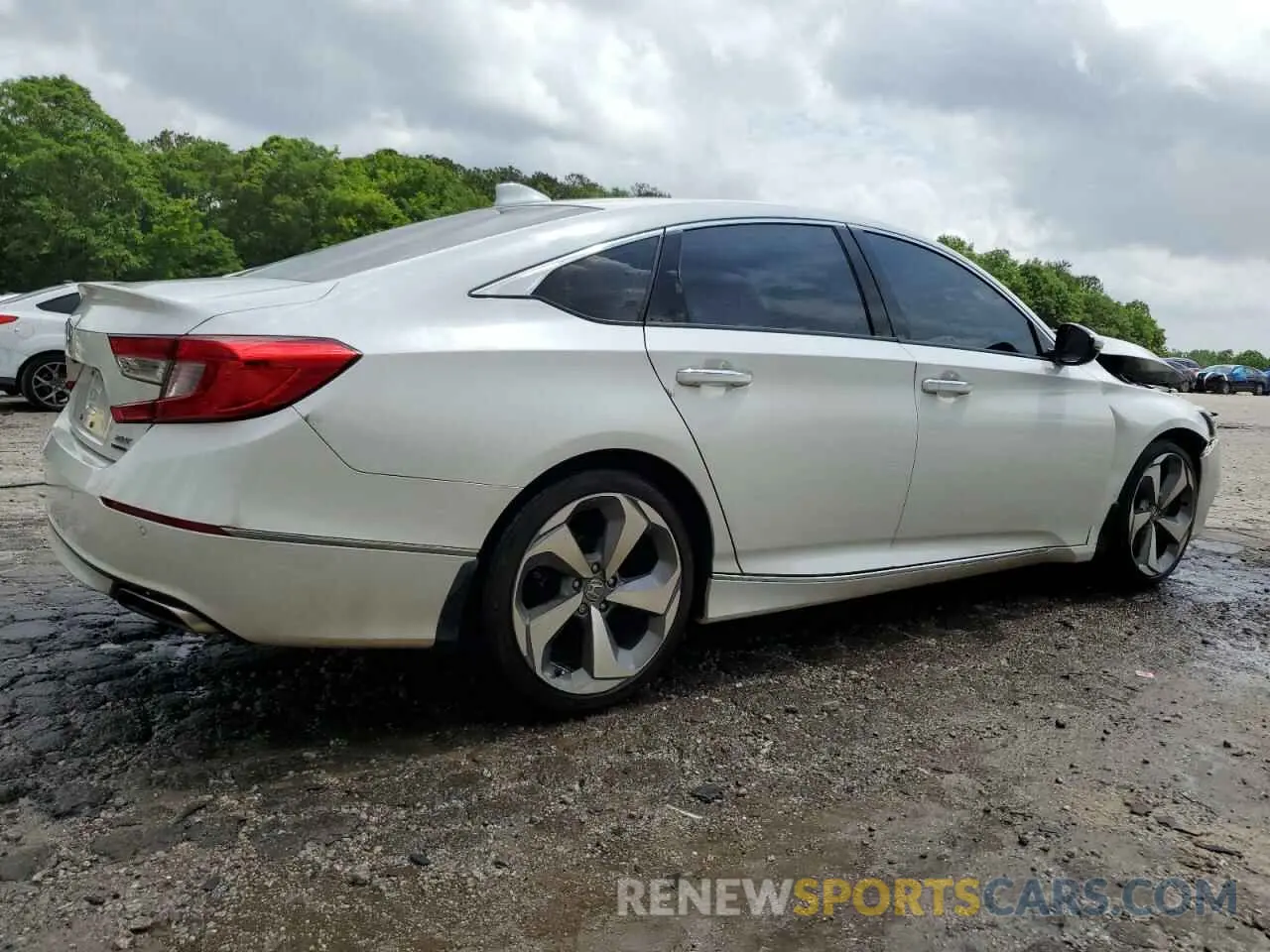 3 Фотография поврежденного автомобиля 1HGCV2F94KA033470 HONDA ACCORD 2019