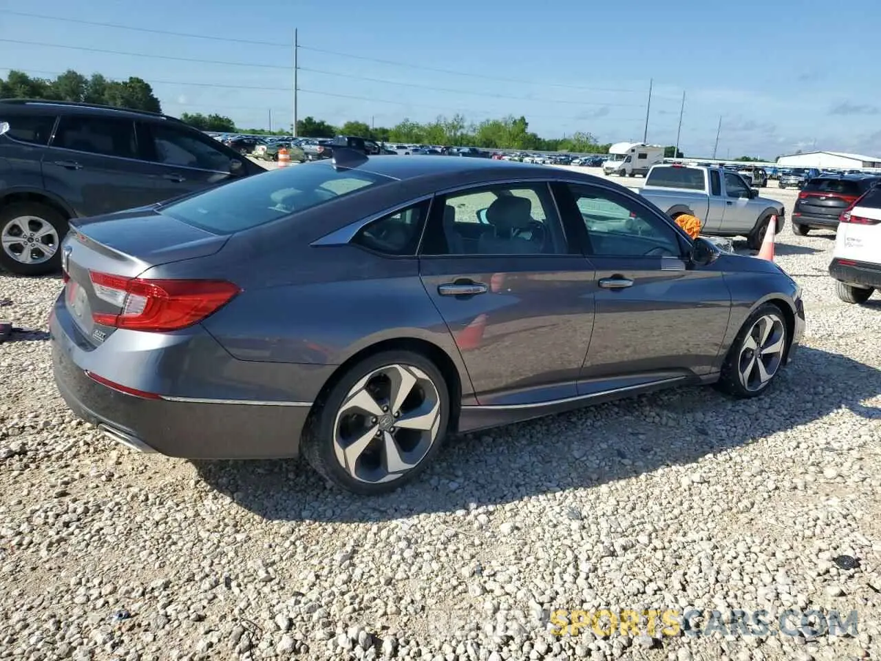 3 Photograph of a damaged car 1HGCV2F95KA009100 HONDA ACCORD 2019