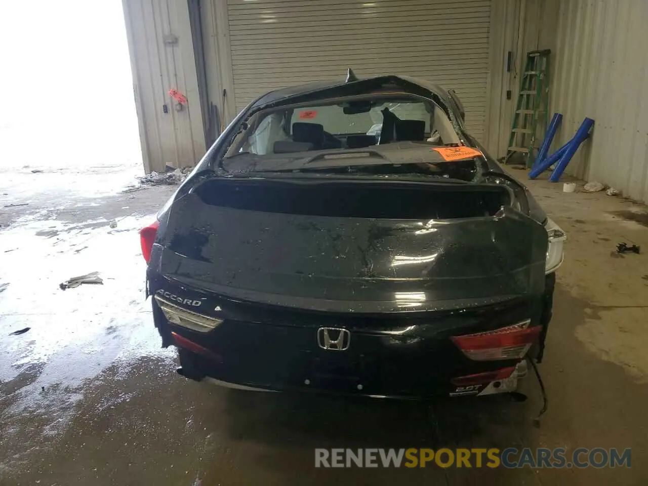6 Photograph of a damaged car 1HGCV2F95KA036488 HONDA ACCORD 2019