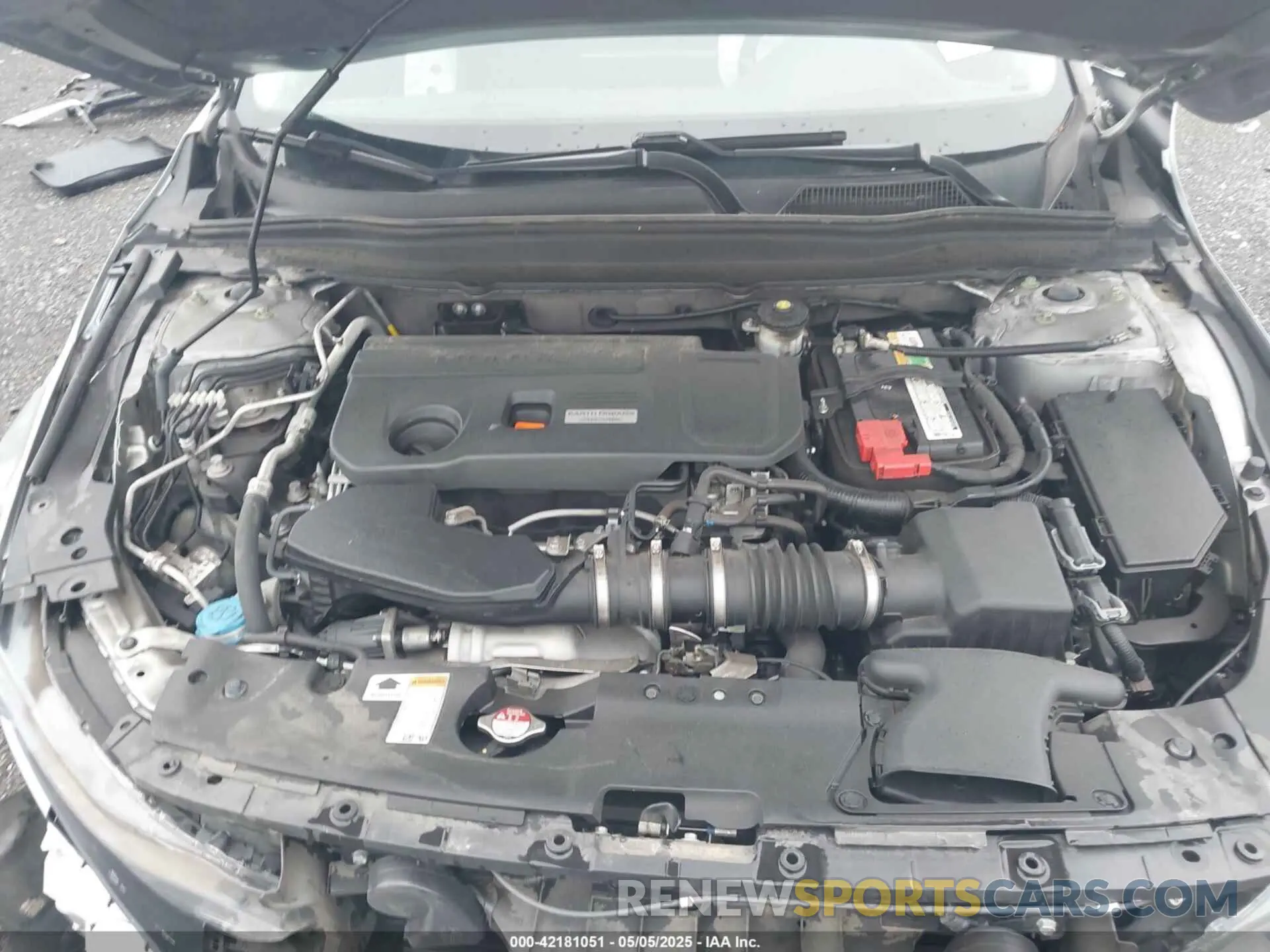 10 Photograph of a damaged car 1HGCV2F96KA009445 HONDA ACCORD 2019