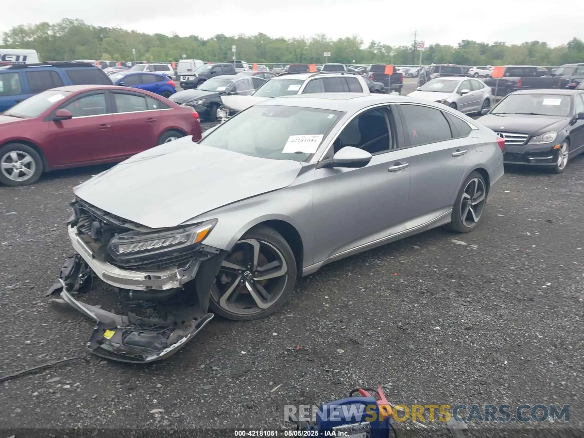 2 Photograph of a damaged car 1HGCV2F96KA009445 HONDA ACCORD 2019