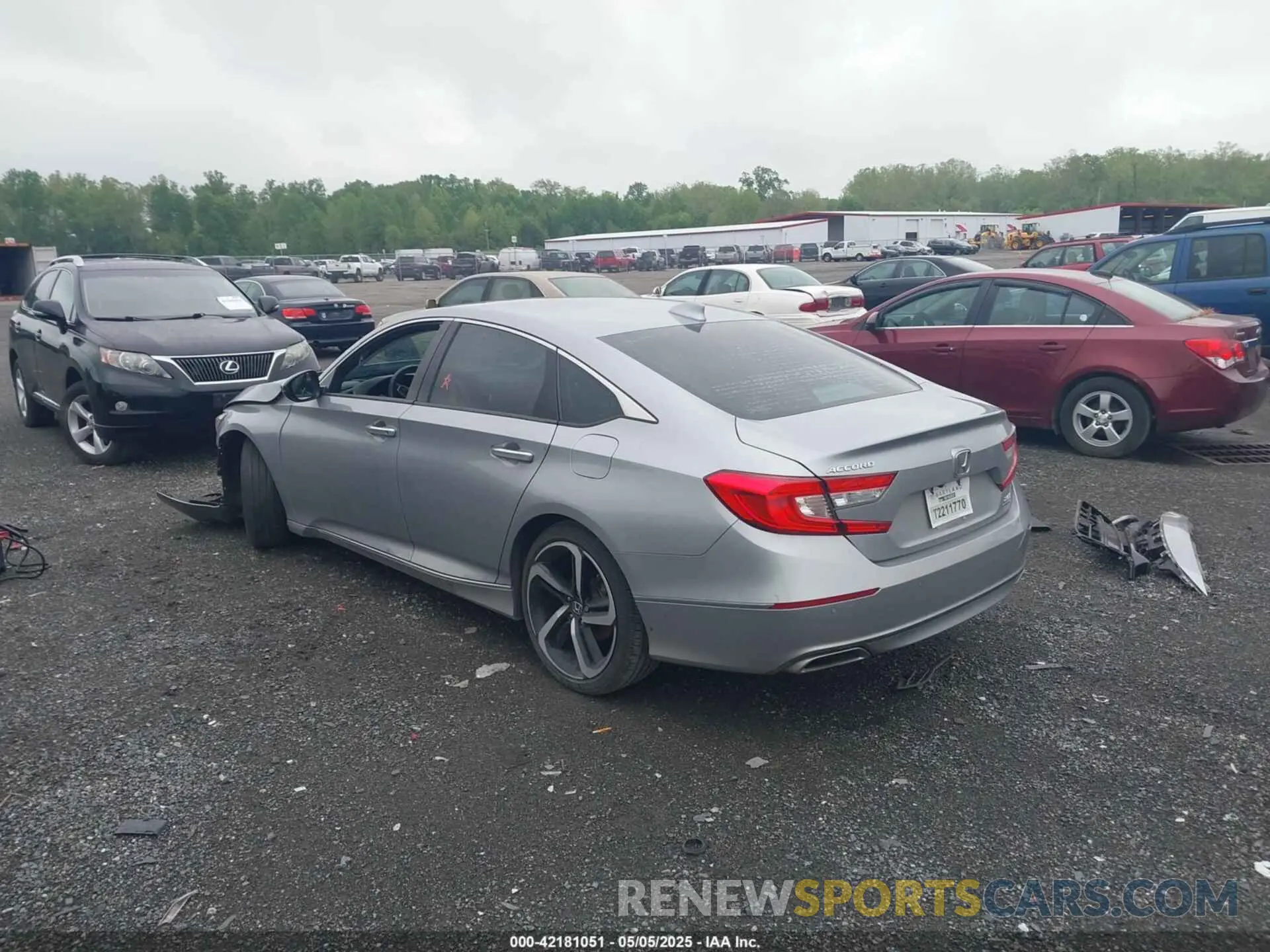 3 Photograph of a damaged car 1HGCV2F96KA009445 HONDA ACCORD 2019