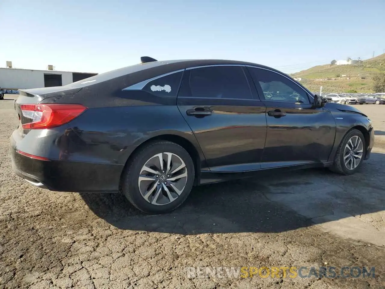 3 Фотография поврежденного автомобиля 1HGCV3F19KA016695 HONDA ACCORD 2019