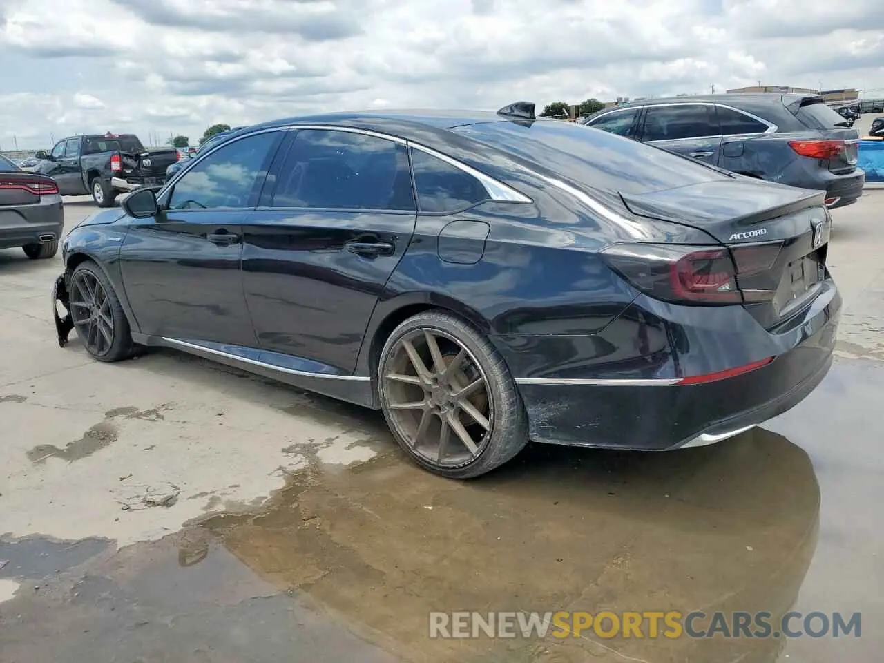 2 Photograph of a damaged car 1HGCV3F40KA020161 HONDA ACCORD 2019