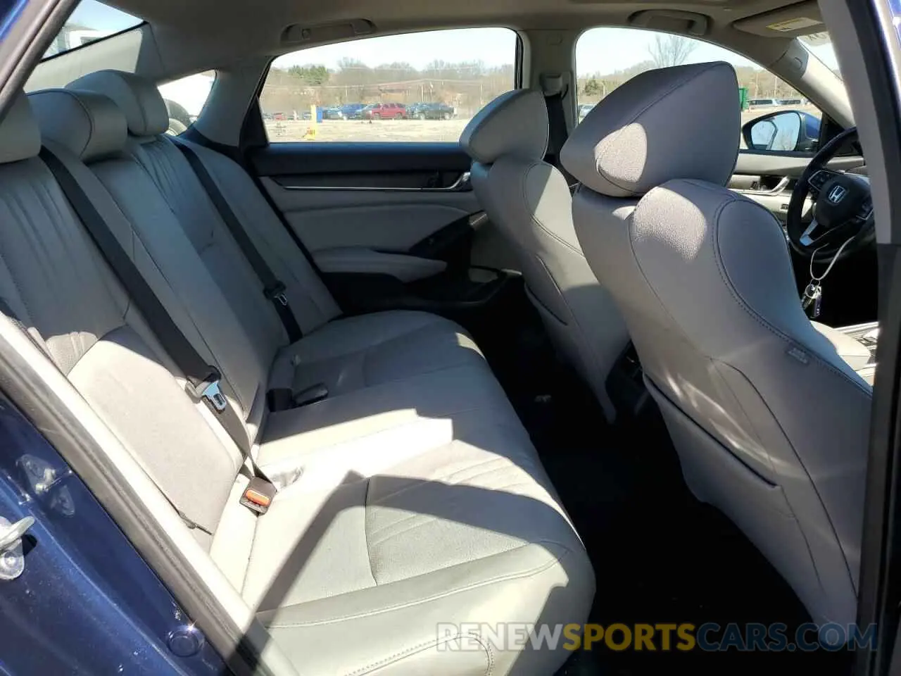 10 Фотография поврежденного автомобиля 1HGCV3F57KA020442 HONDA ACCORD 2019