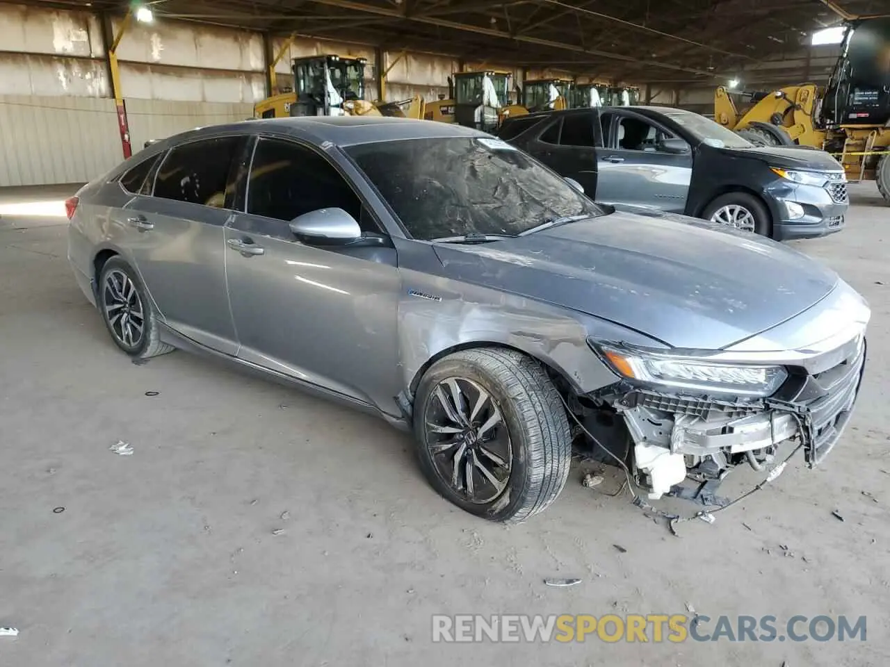 4 Photograph of a damaged car 1HGCV3F96KA016949 HONDA ACCORD 2019