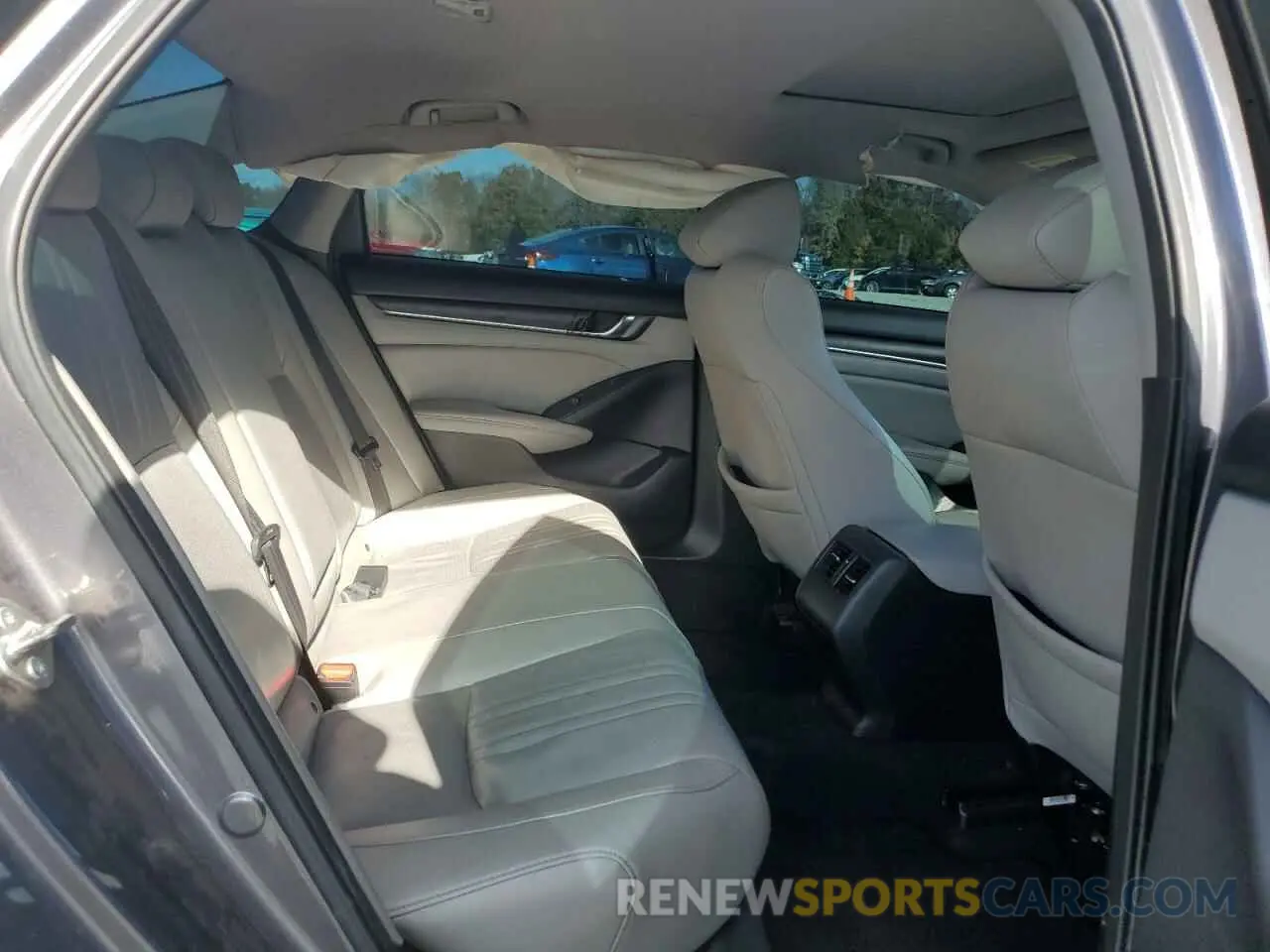 10 Фотография поврежденного автомобиля 1HGCV3F98KA000445 HONDA ACCORD 2019