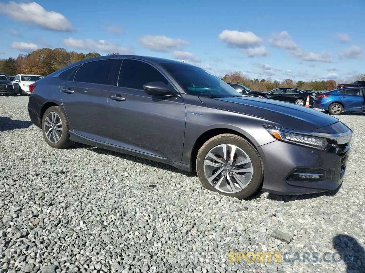 4 Фотография поврежденного автомобиля 1HGCV3F98KA000445 HONDA ACCORD 2019