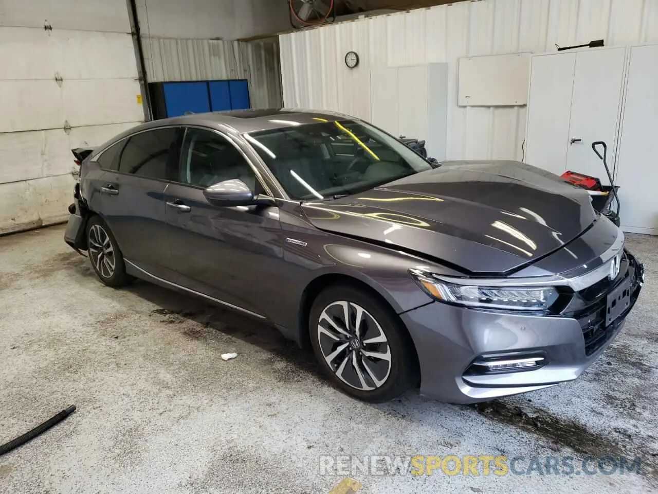 4 Фотография поврежденного автомобиля 1HGCV3F99KA010174 HONDA ACCORD 2019