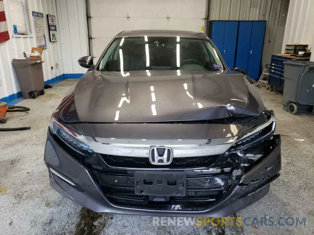 5 Фотография поврежденного автомобиля 1HGCV3F99KA010174 HONDA ACCORD 2019