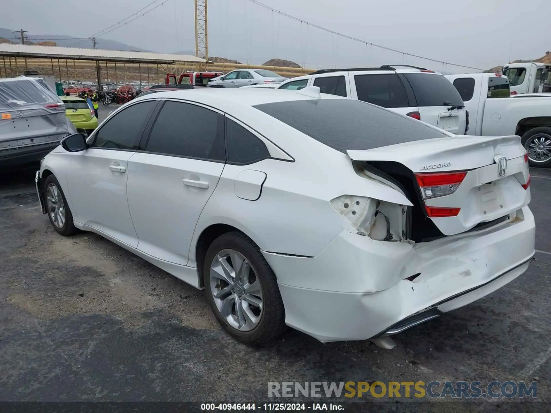 3 Фотография поврежденного автомобиля 1HGCV1F11LA003509 HONDA ACCORD 2020