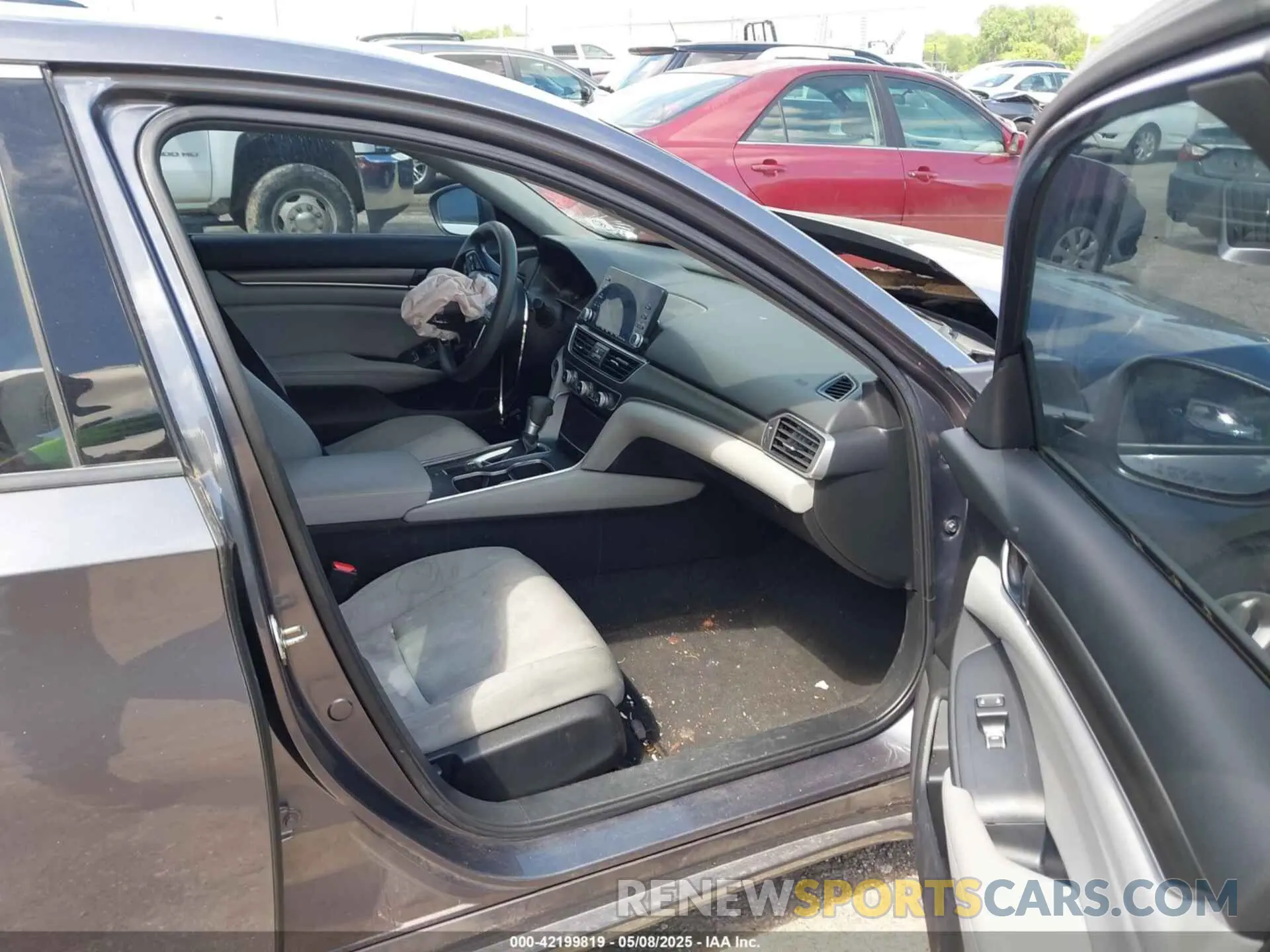 5 Photograph of a damaged car 1HGCV1F11LA030662 HONDA ACCORD 2020