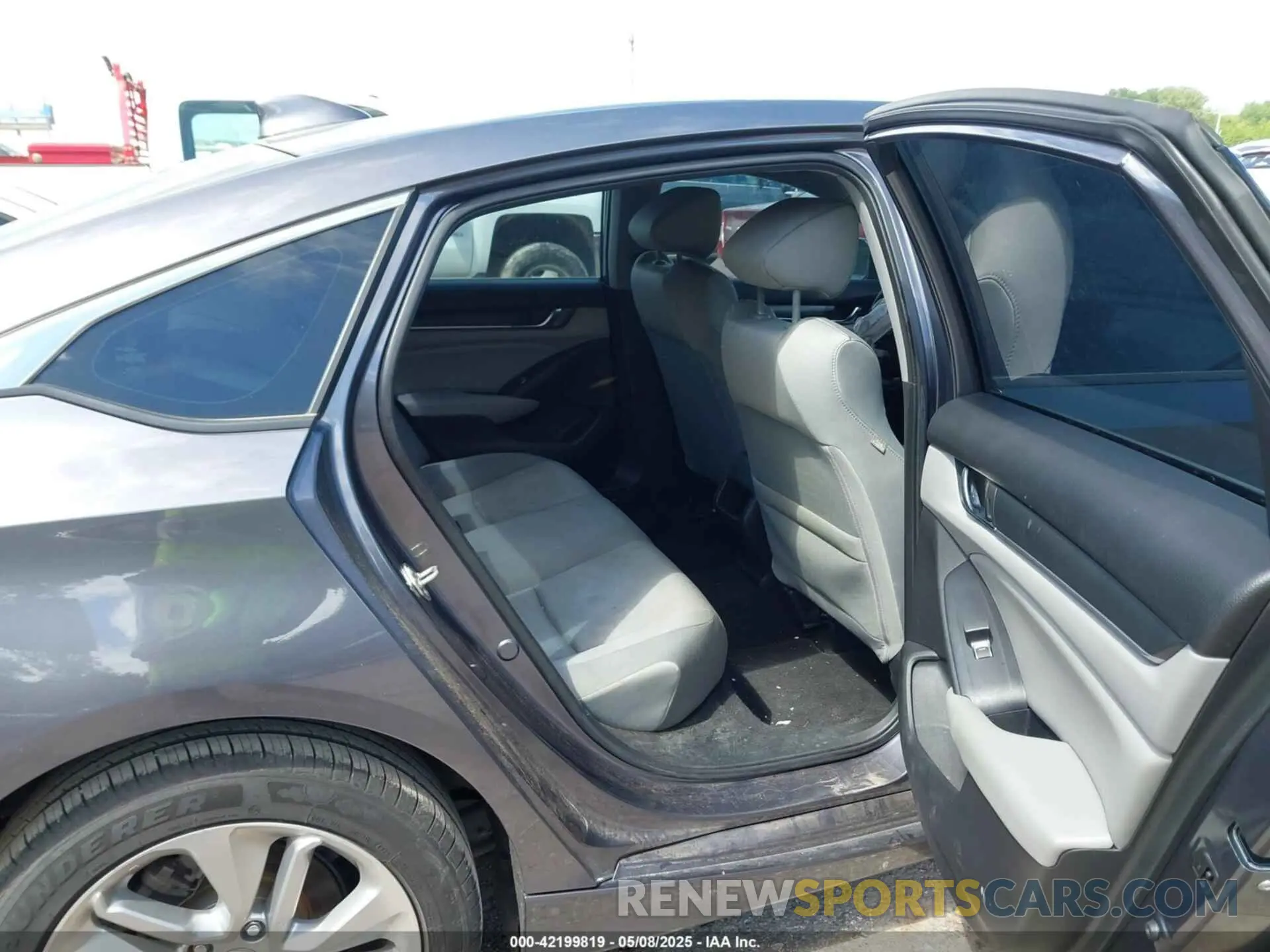 8 Photograph of a damaged car 1HGCV1F11LA030662 HONDA ACCORD 2020
