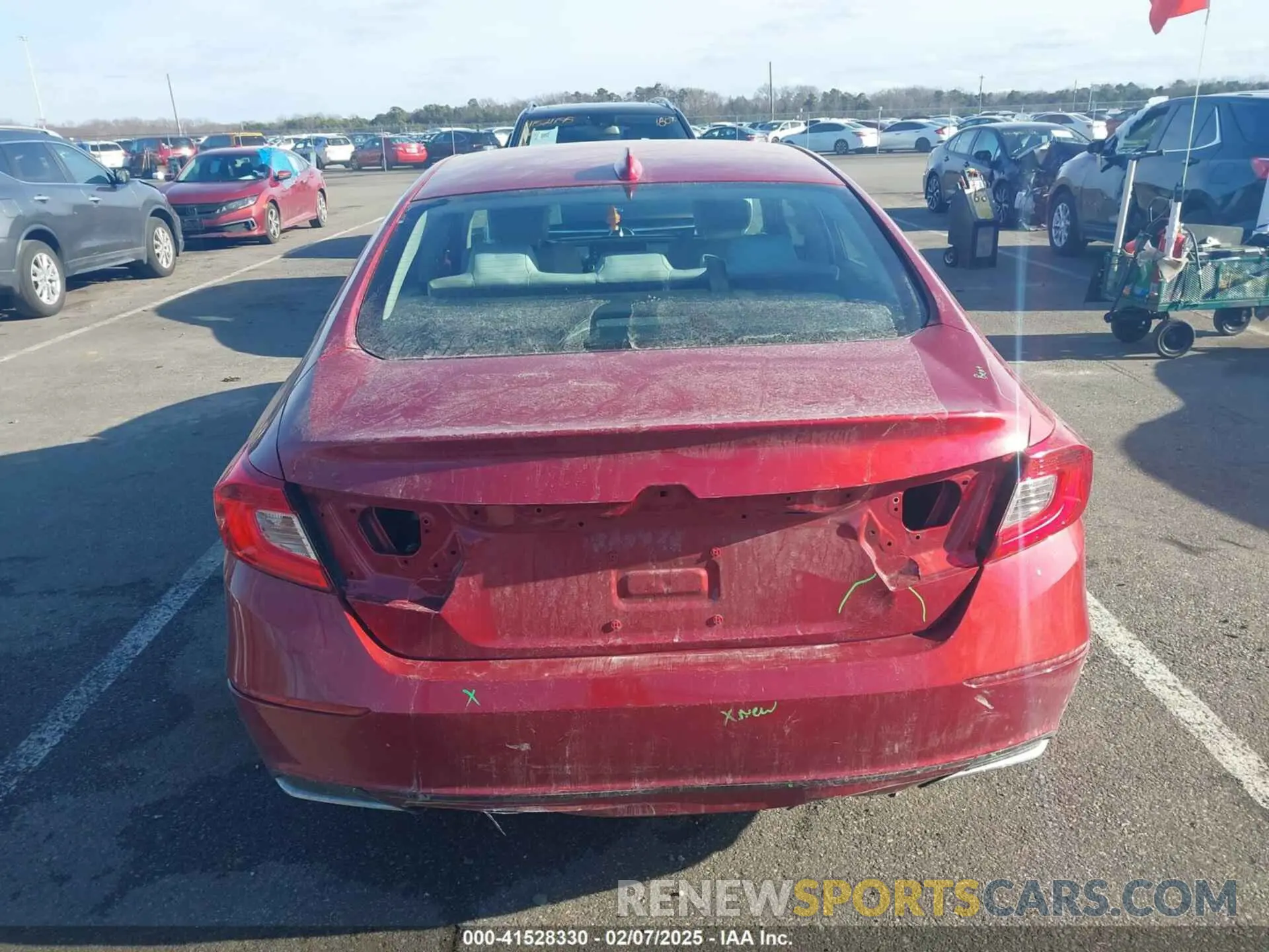 16 Photograph of a damaged car 1HGCV1F11LA103013 HONDA ACCORD 2020