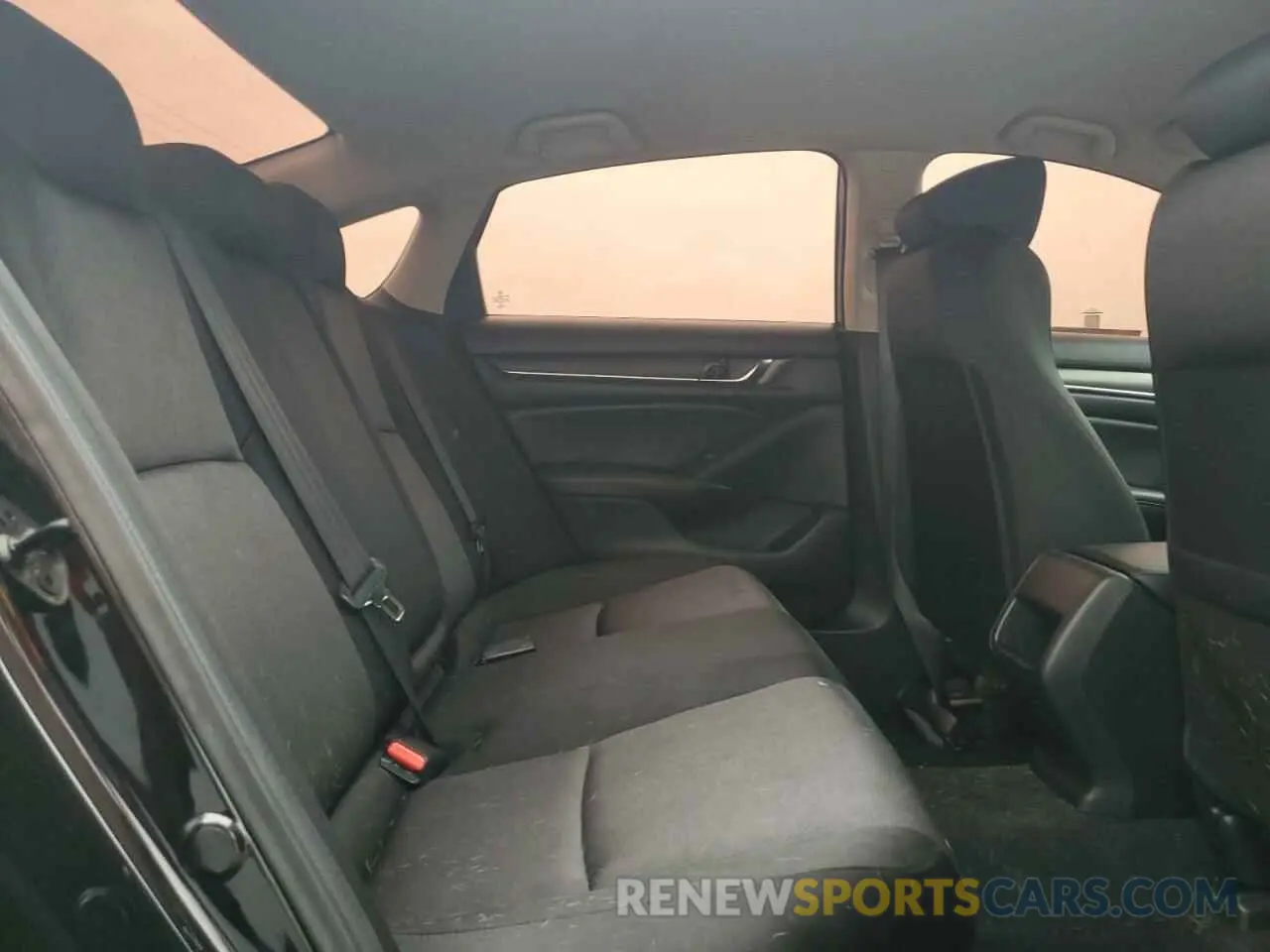 10 Фотография поврежденного автомобиля 1HGCV1F12LA156982 HONDA ACCORD 2020